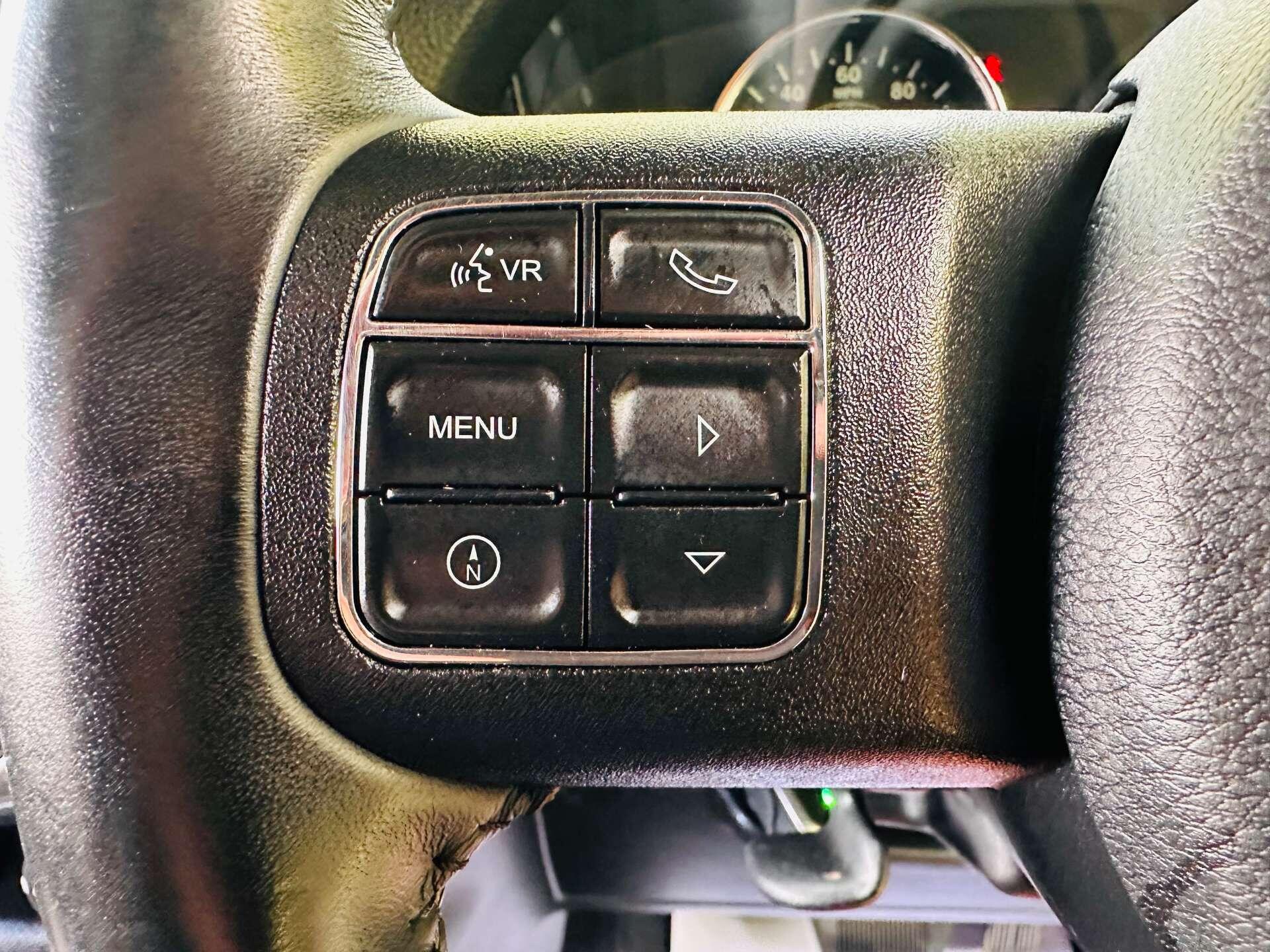 Jeep Wrangler view 27