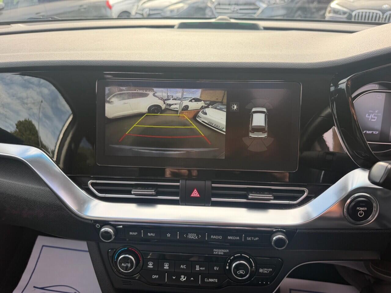 Kia Niro view 10