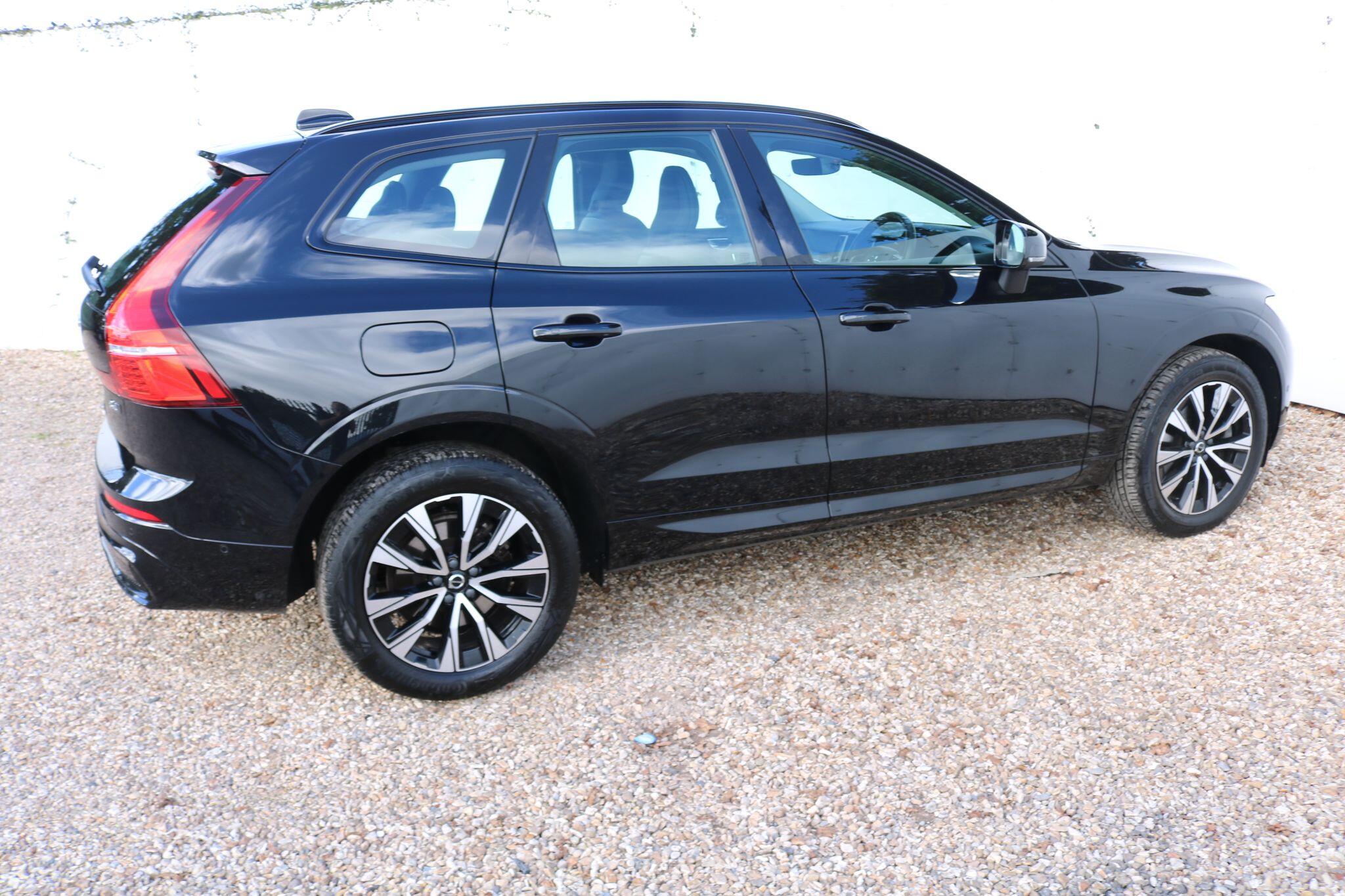 Volvo XC60 view 10