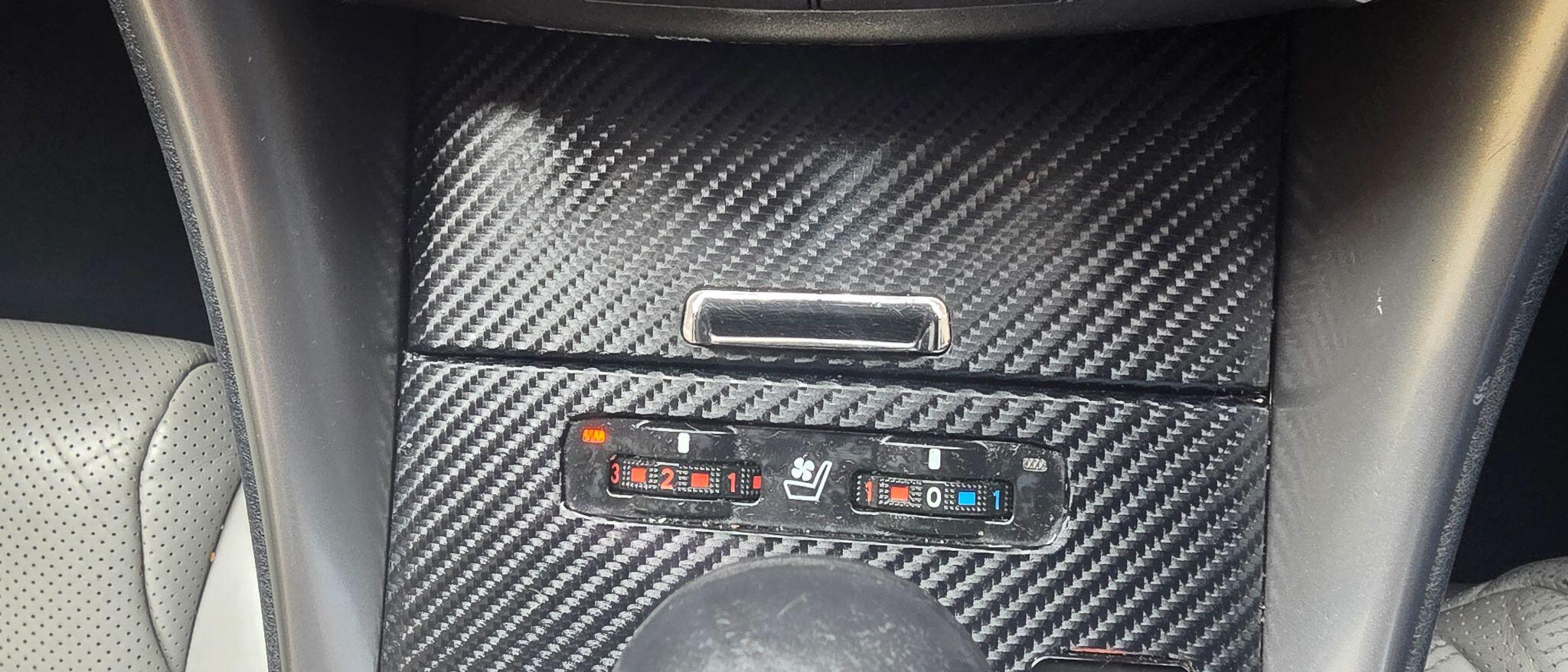 Lexus IS view 18