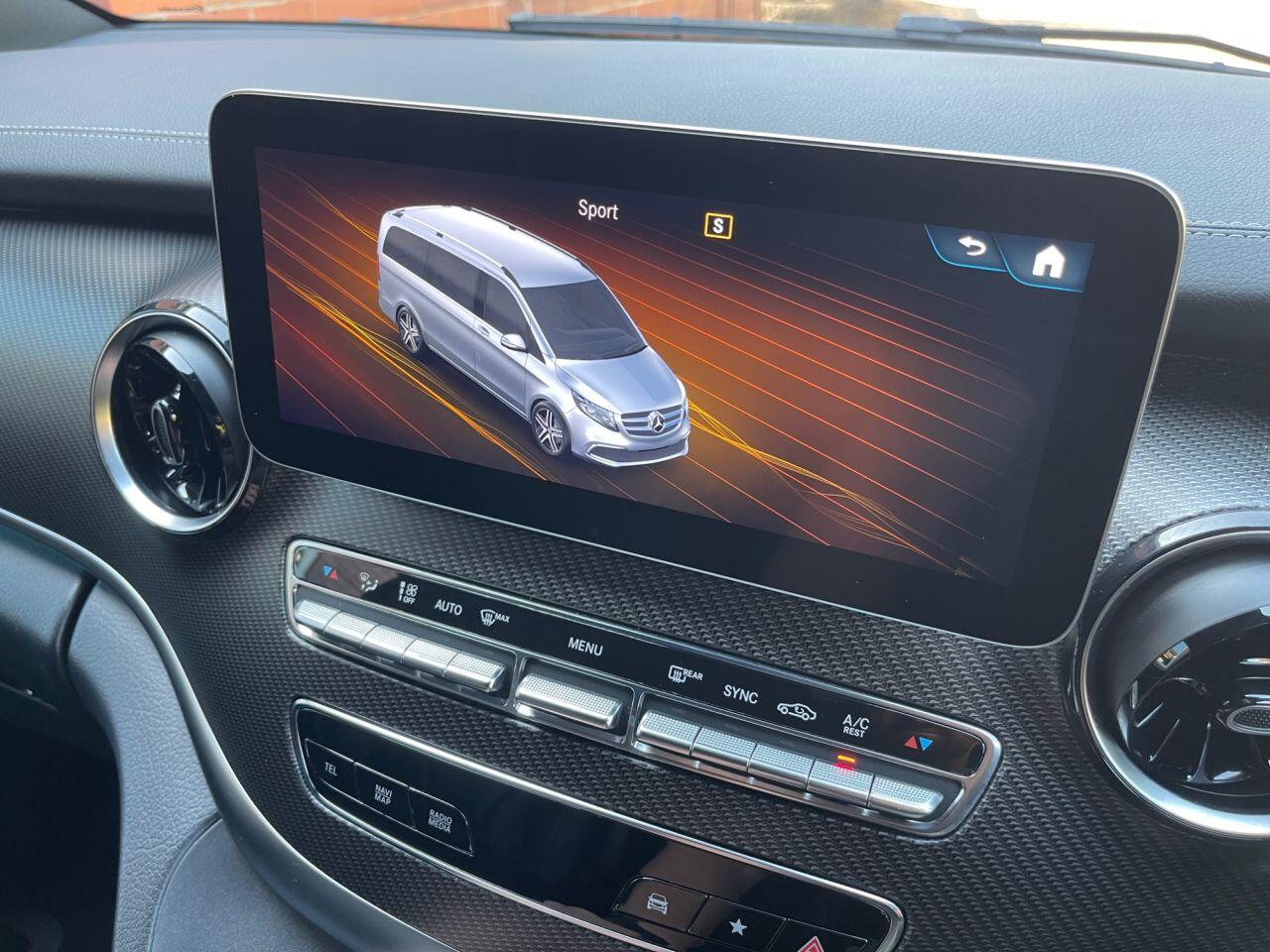 Mercedes-Benz V Class view 20
