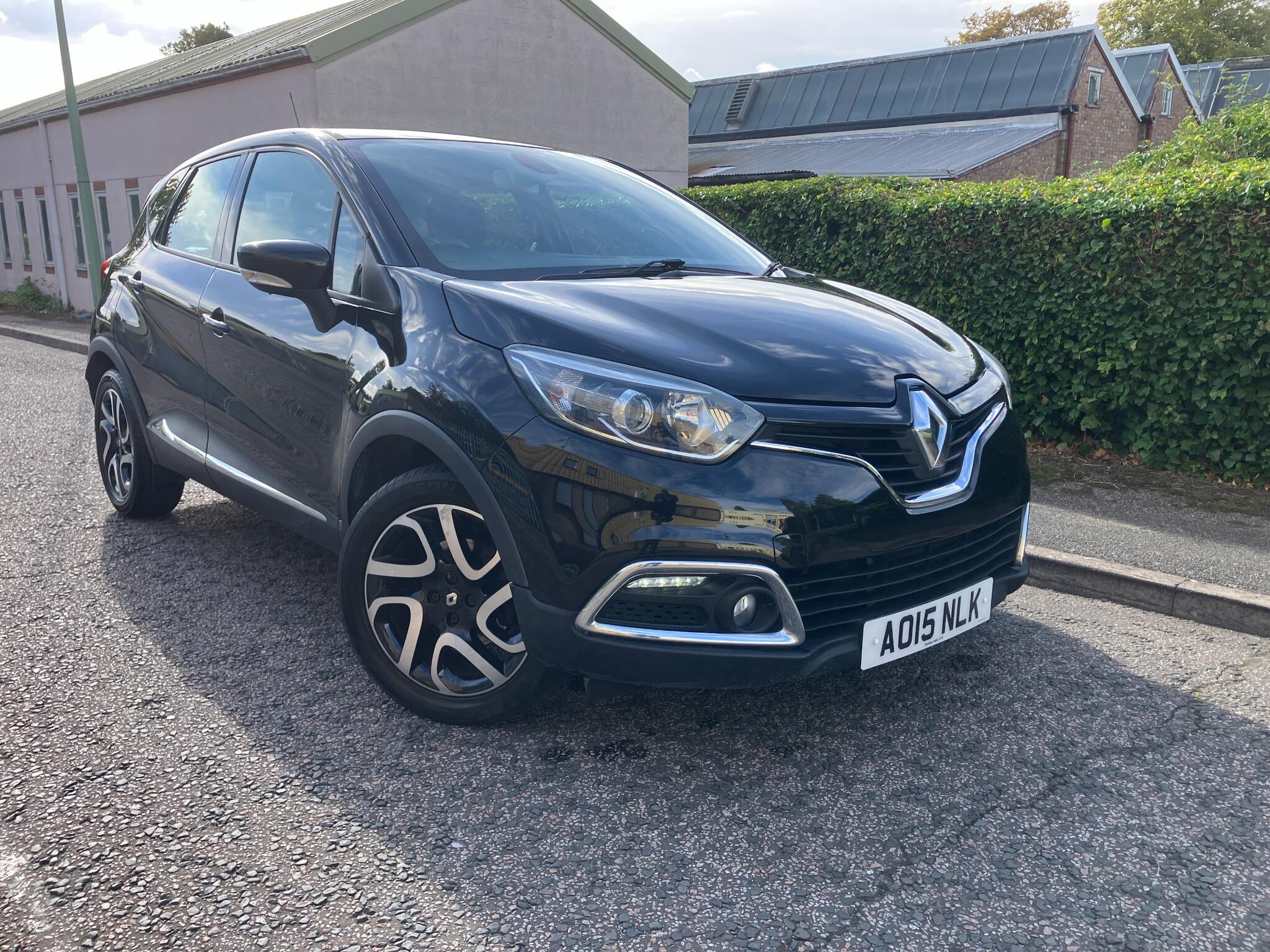 2015 Renault Captur in Black for sale