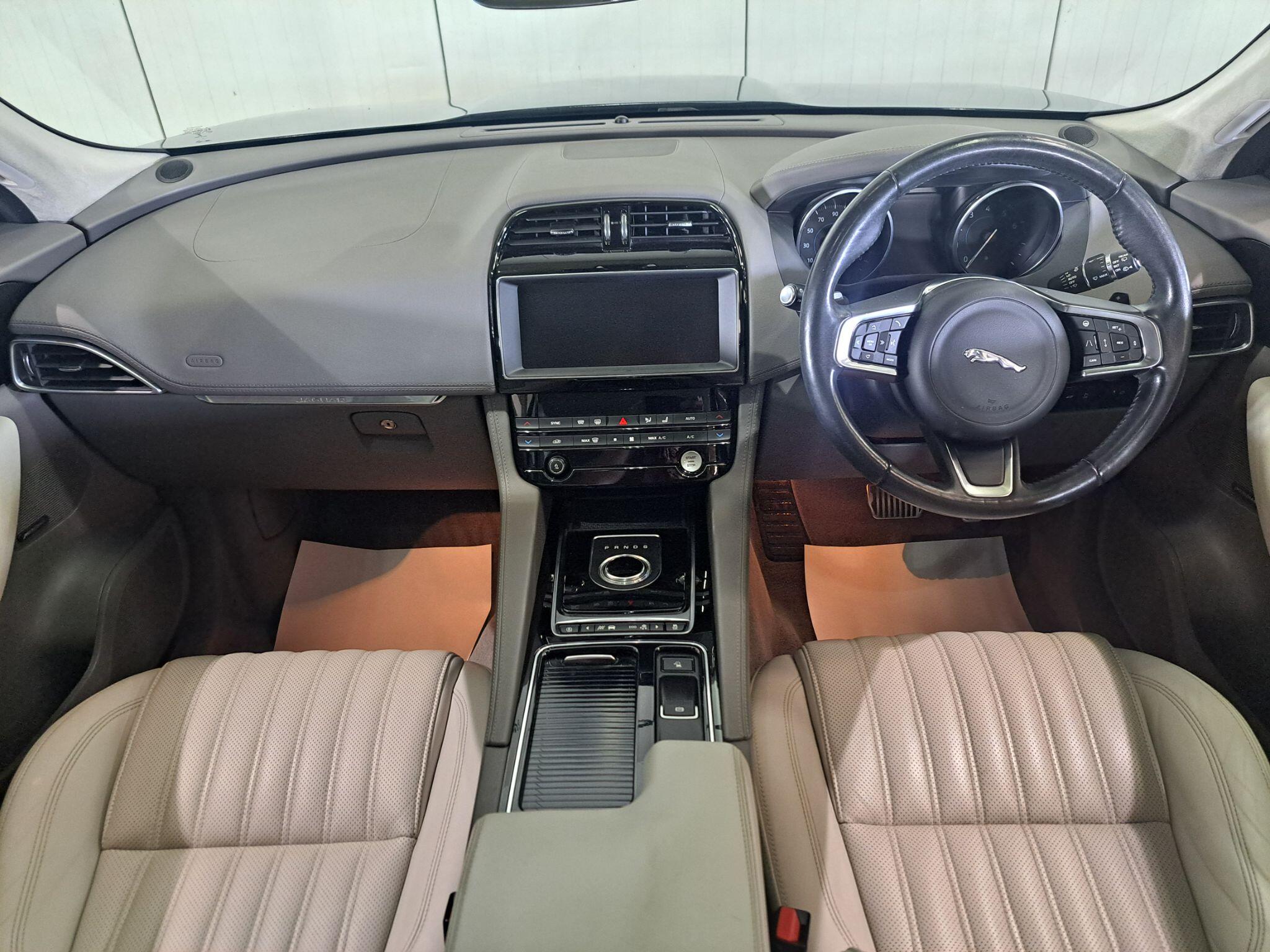 Jaguar F-Pace view 15