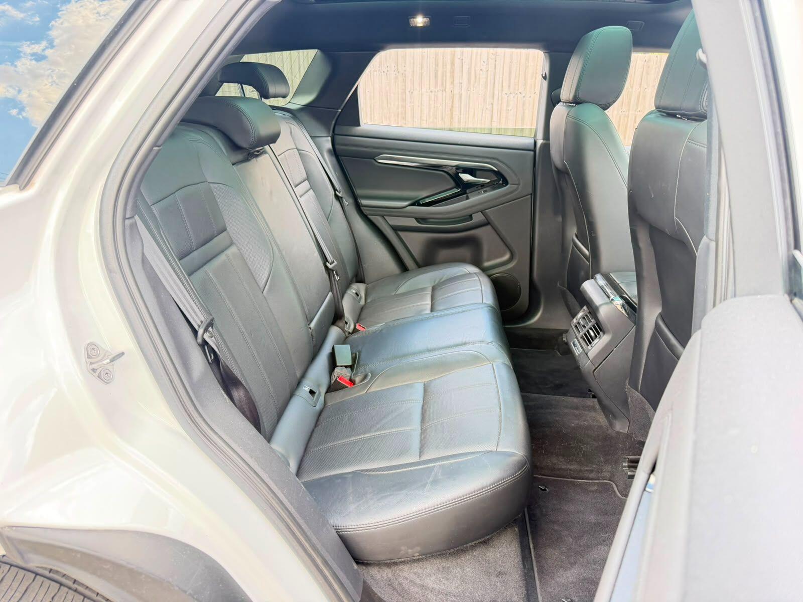 Land Rover Range Rover Evoque view 15