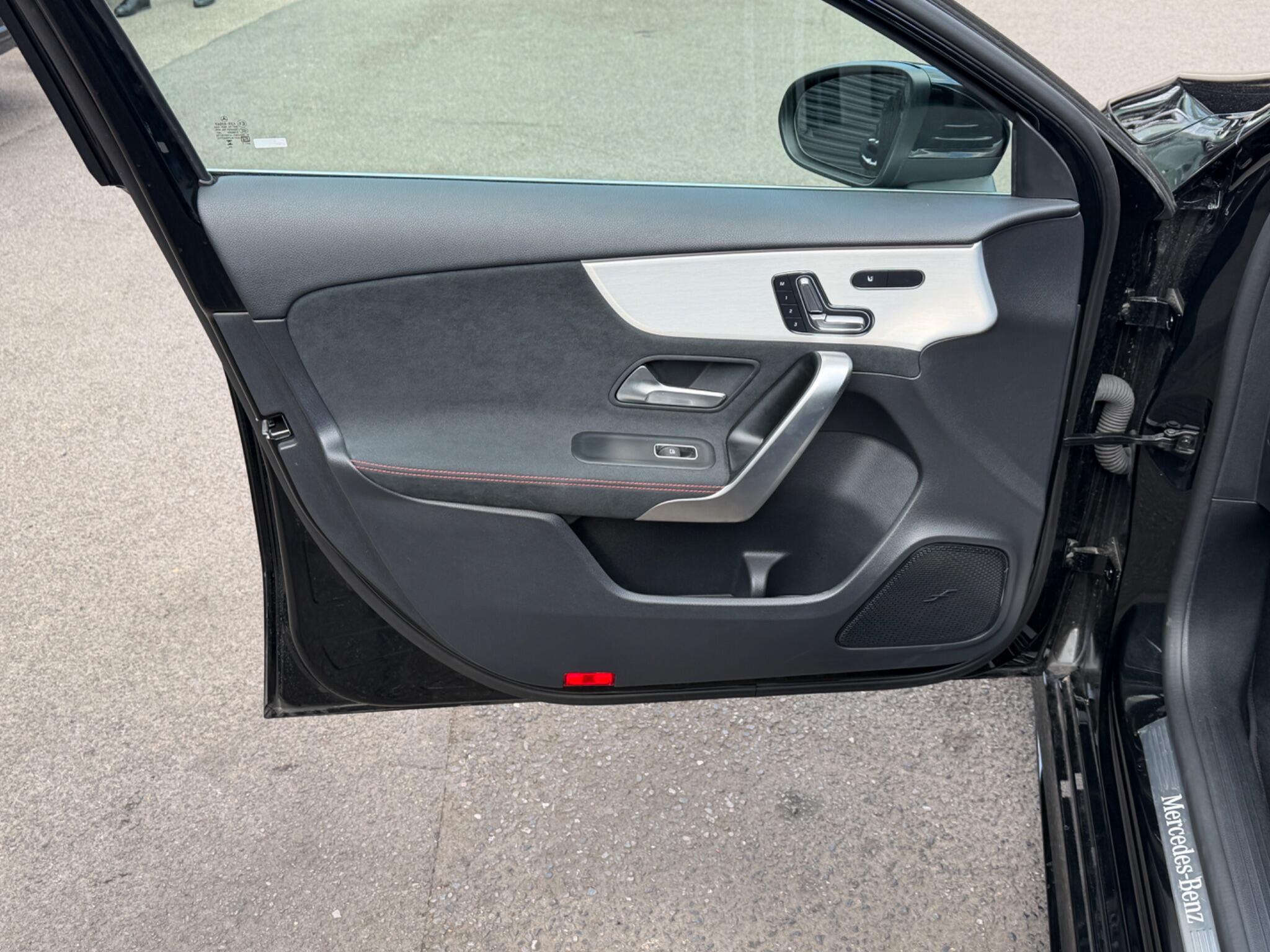 Mercedes-Benz A-Class view 20