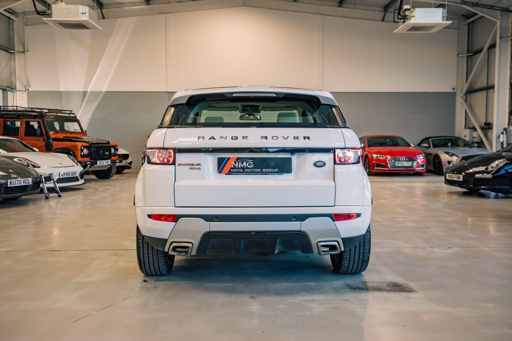 Land Rover Range Rover Evoque view 27