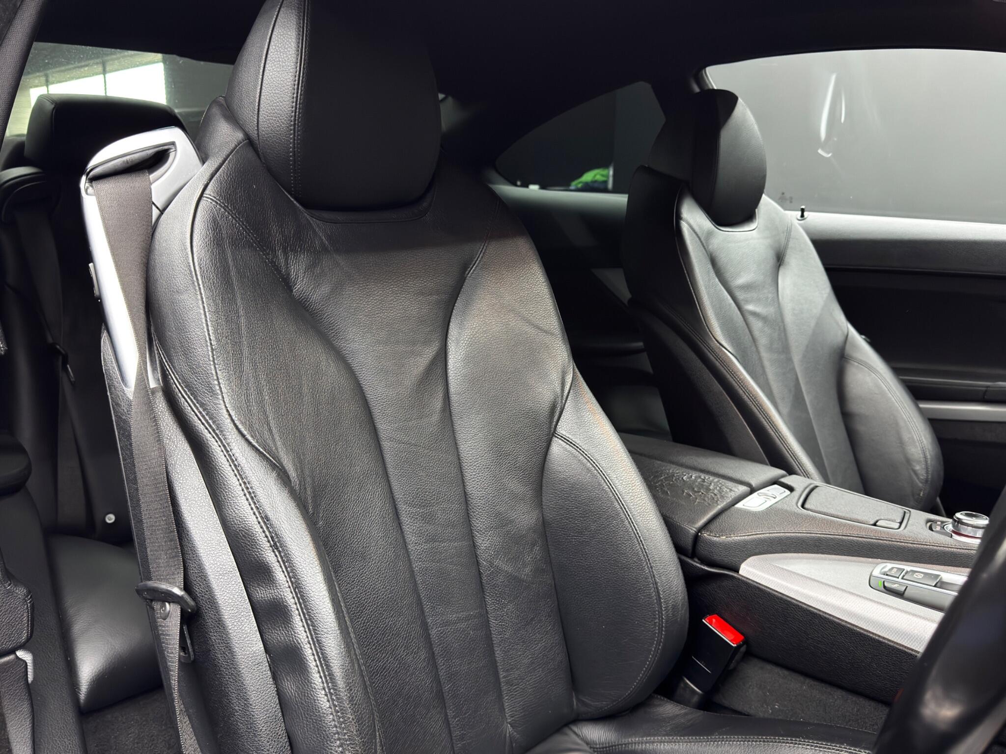 BMW 6 Series view 12