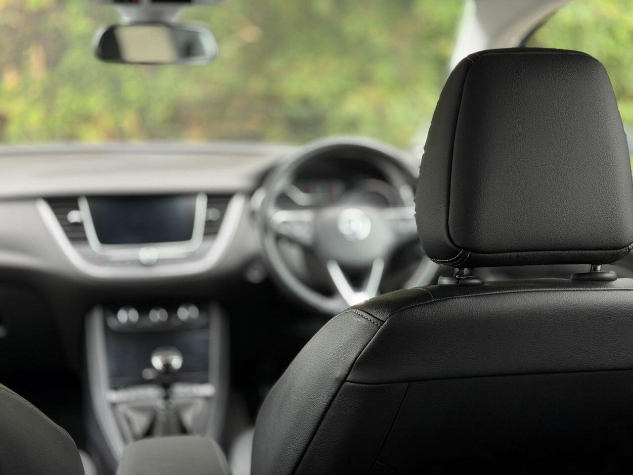 Vauxhall Grandland X view 116