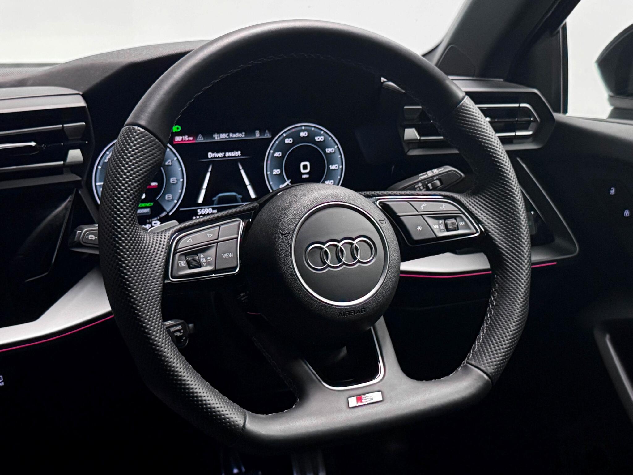 Audi A3 view 16