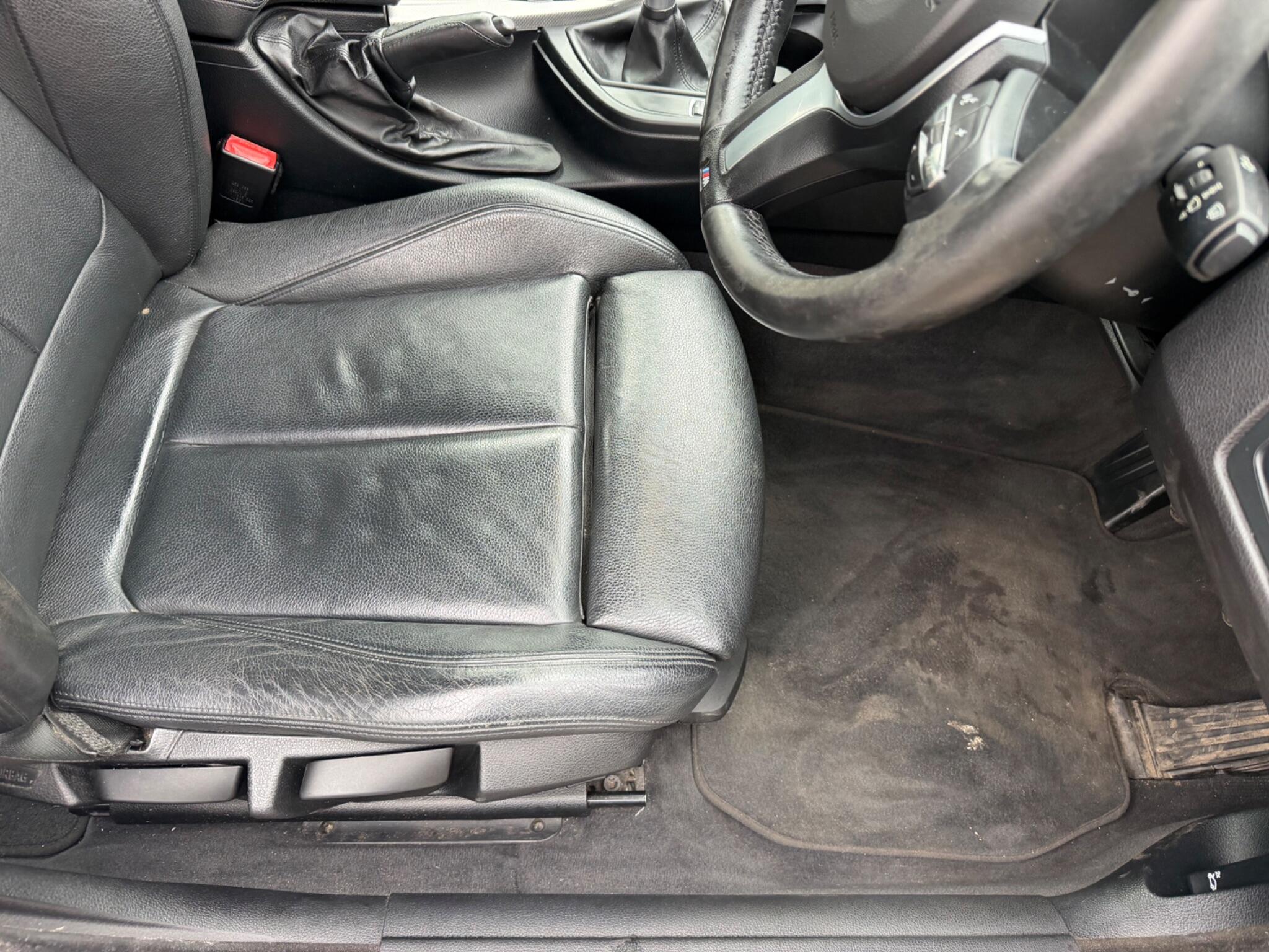 BMW 3 Series view 13