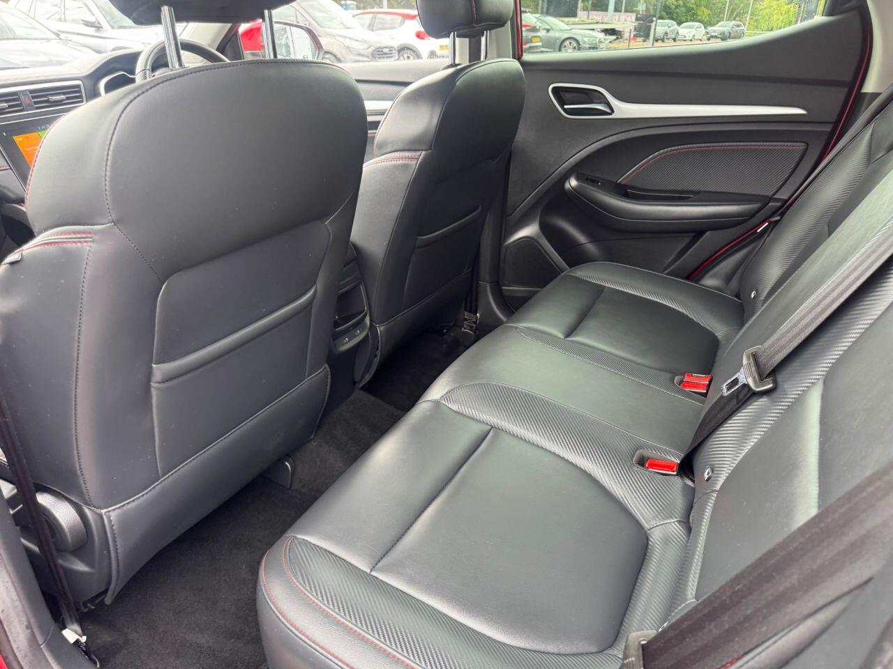 MG MG ZS view 8