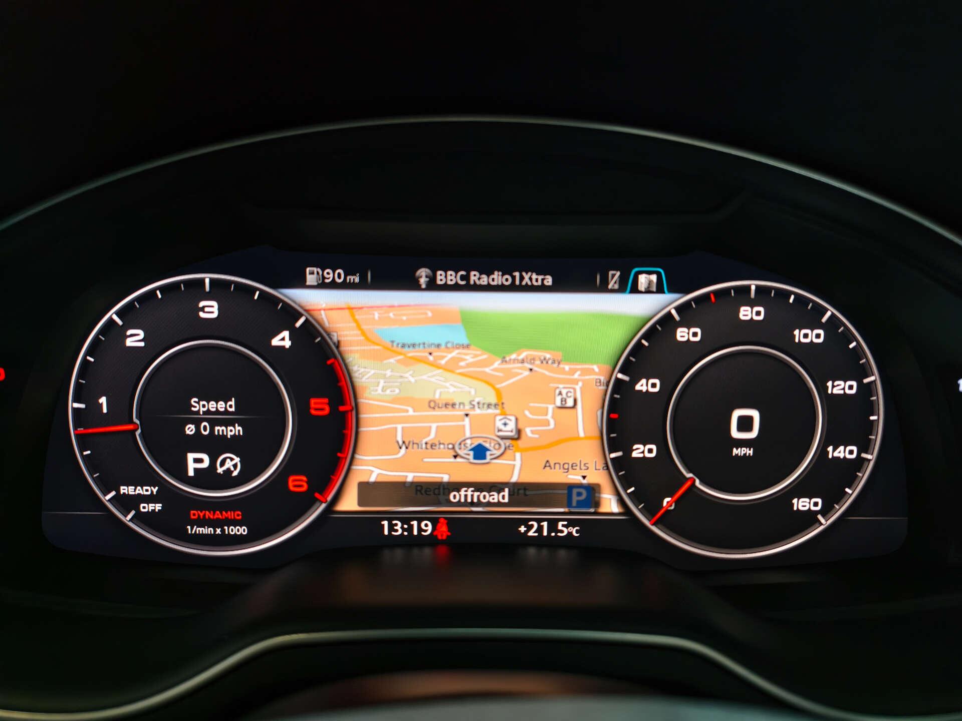 Audi Q7 view 27