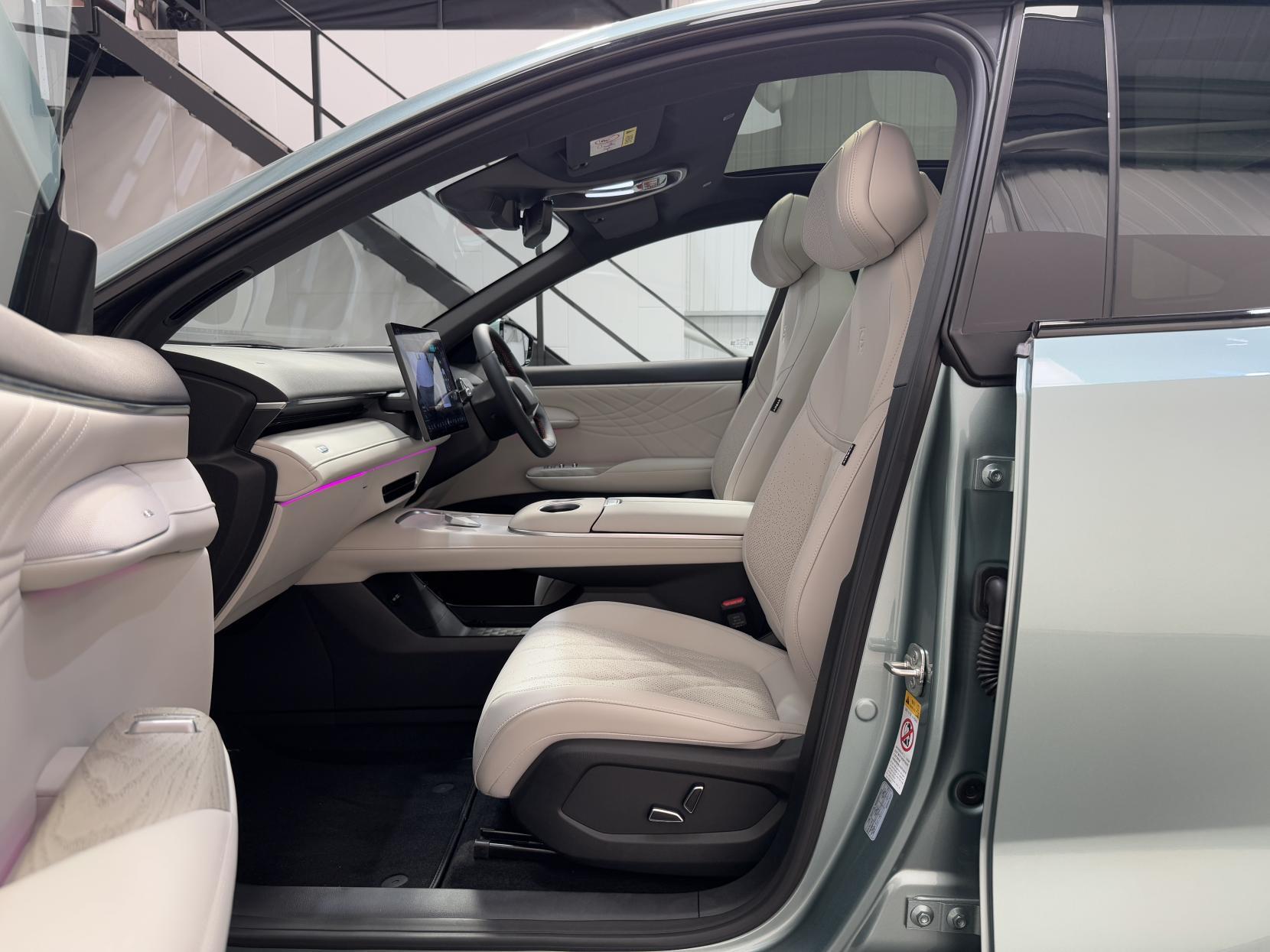 Changan Deepal S07 view 73