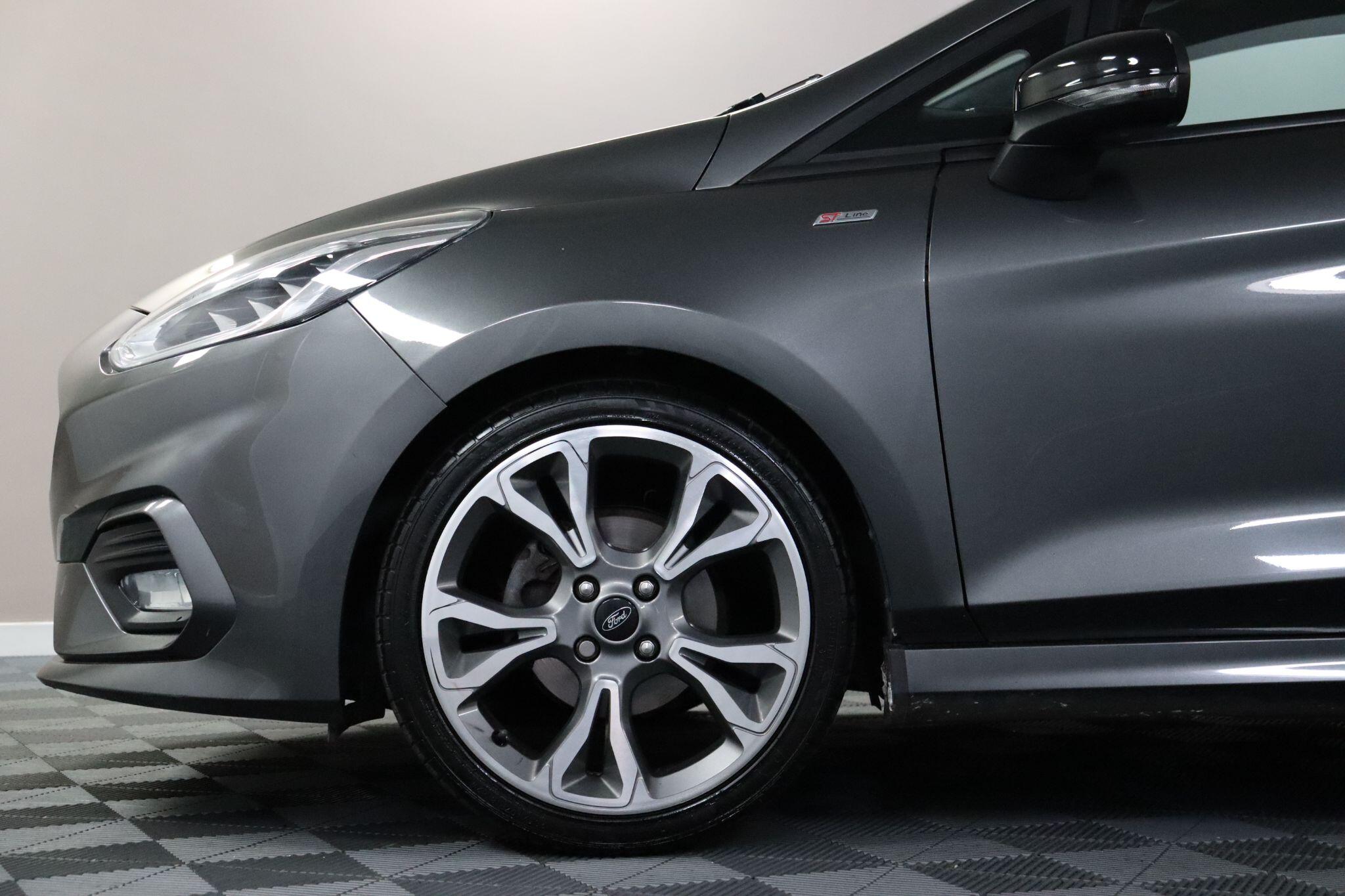 Ford Fiesta view 27
