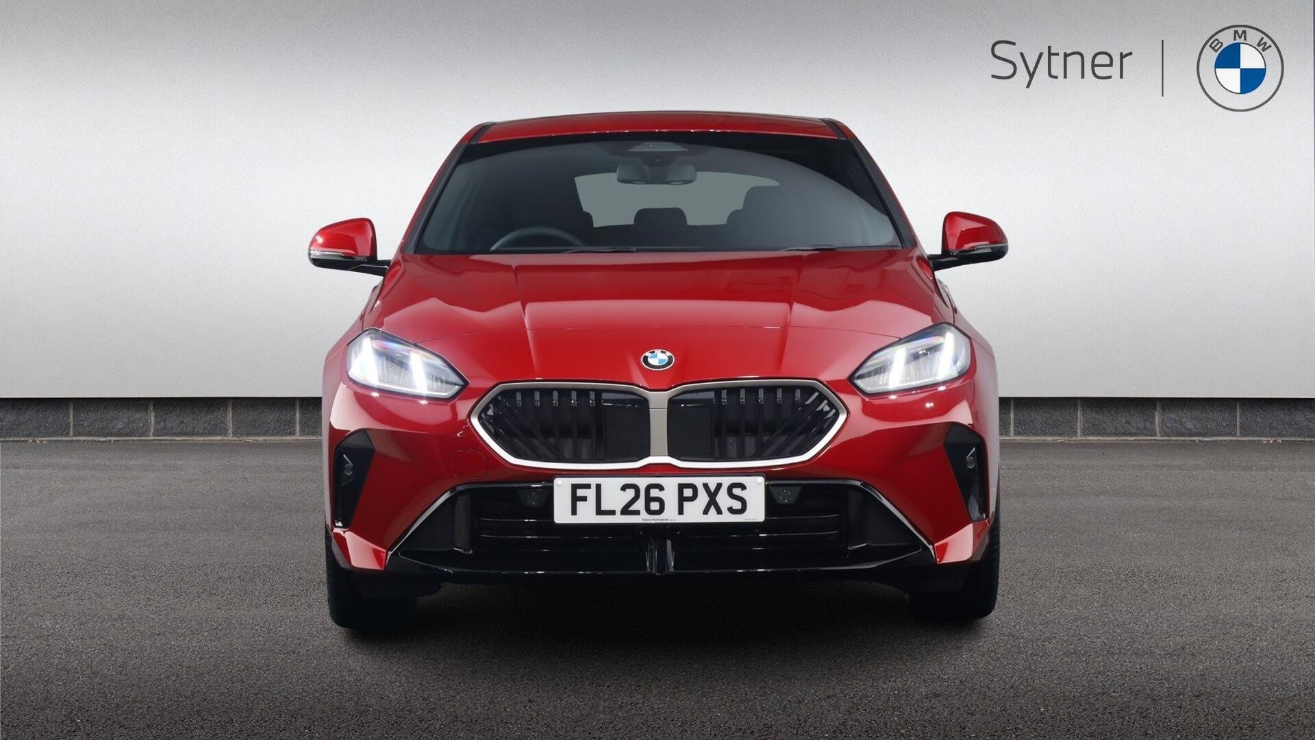 BMW 1 Series view 16