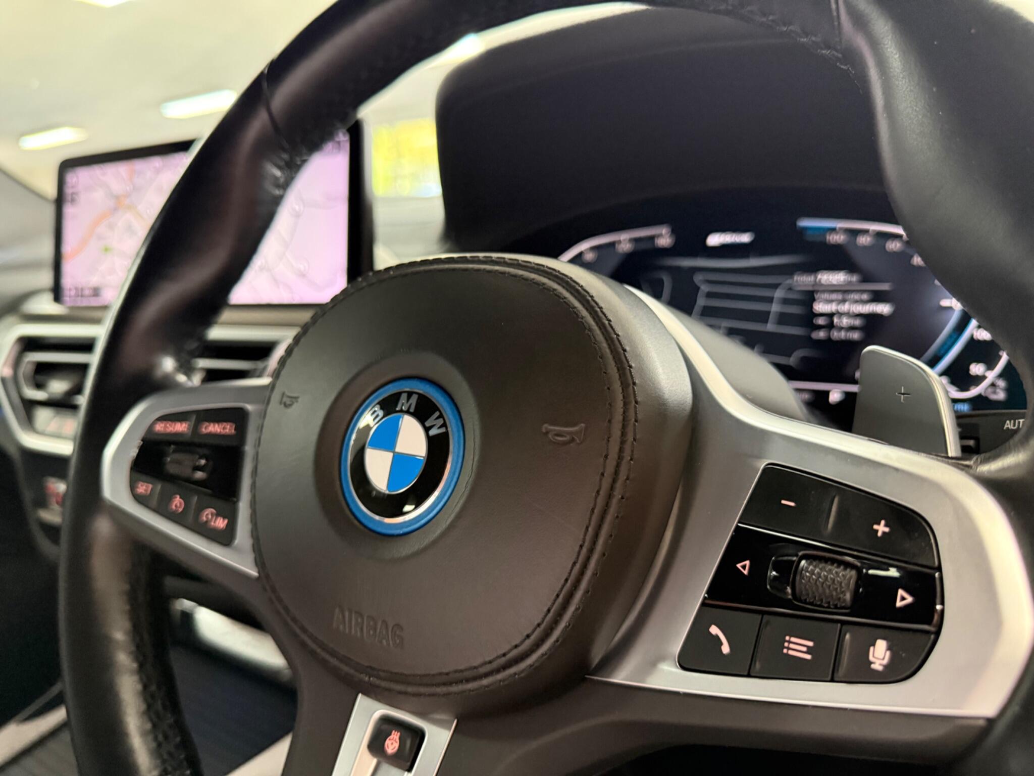 BMW X3 view 26