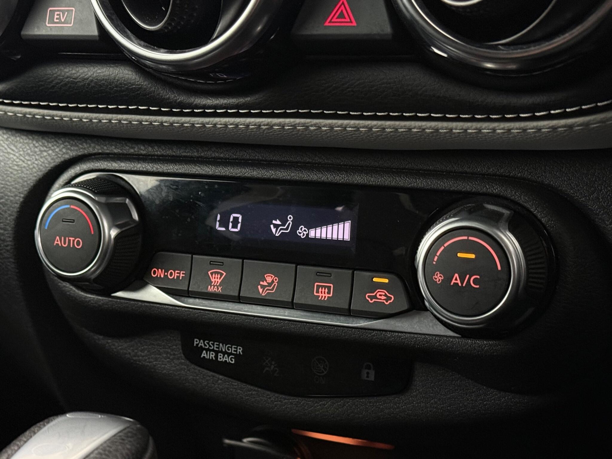 Nissan Juke view 28