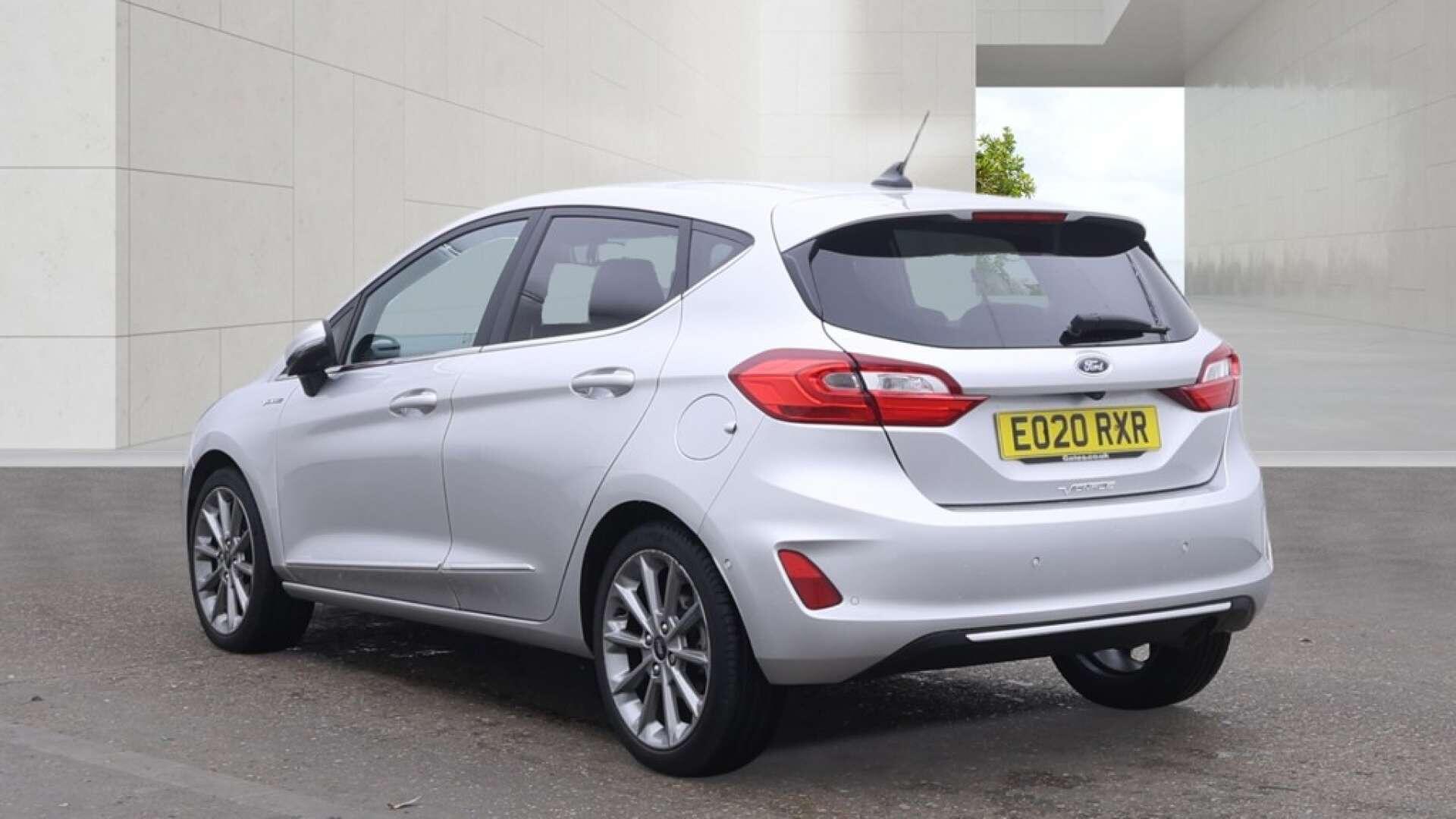 Ford Fiesta view 3