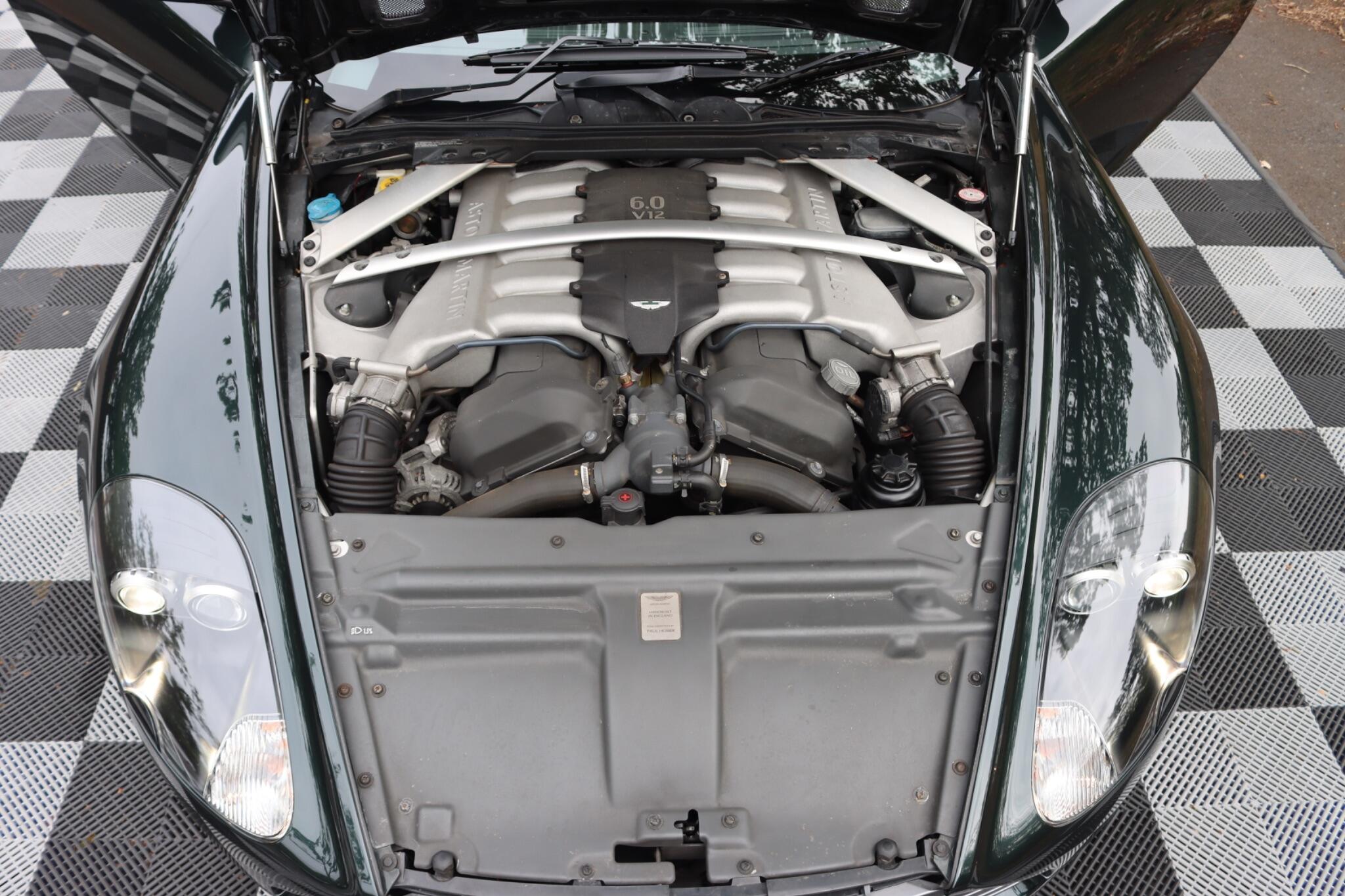Aston Martin DB9 view 57