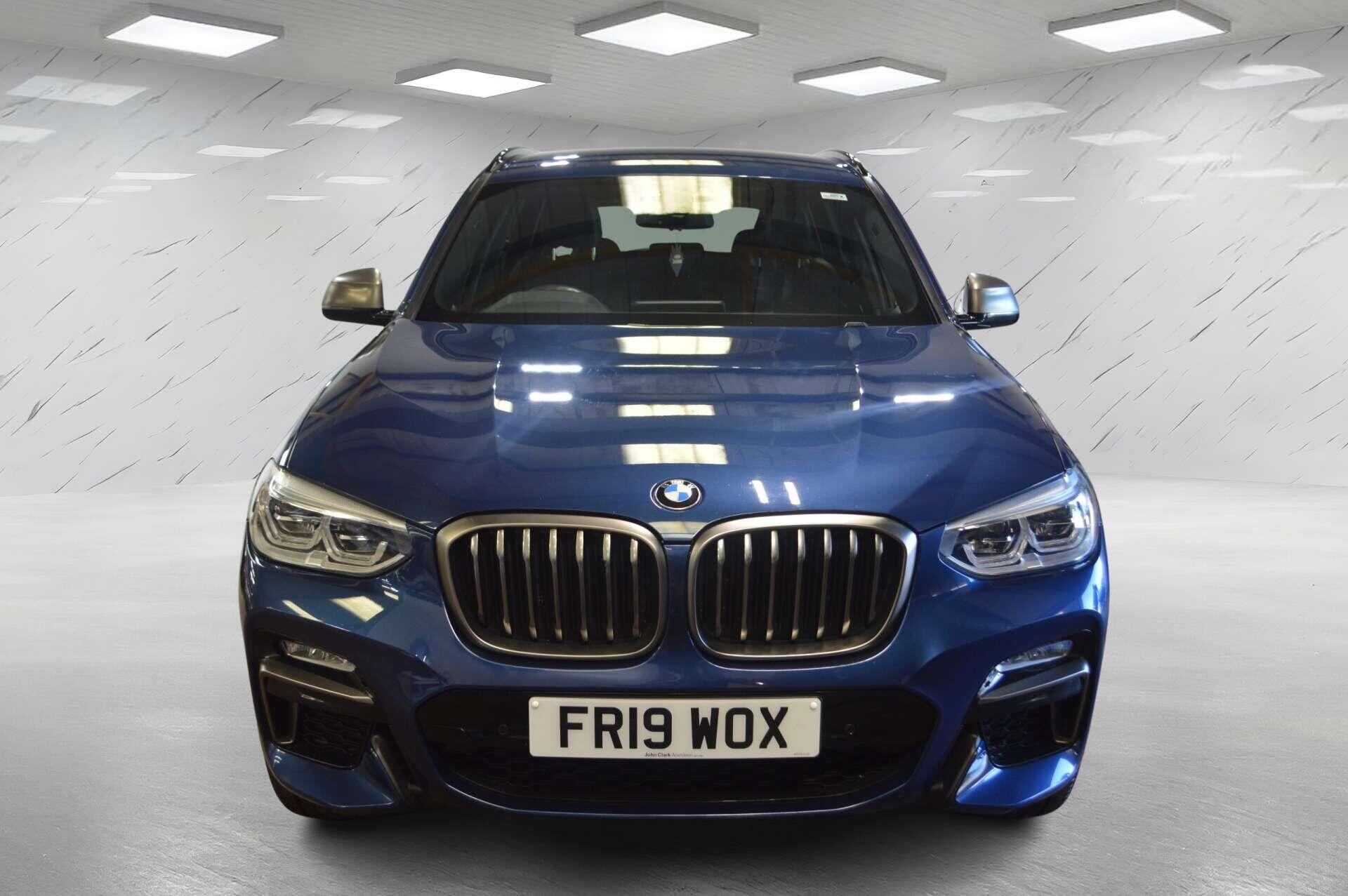 BMW X3 view 2