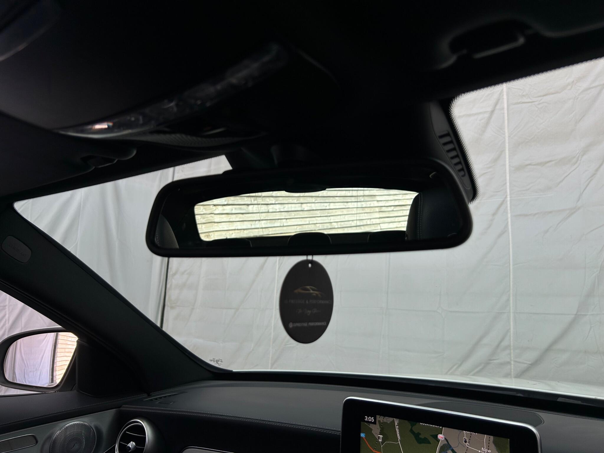 Mercedes-Benz C Class view 51