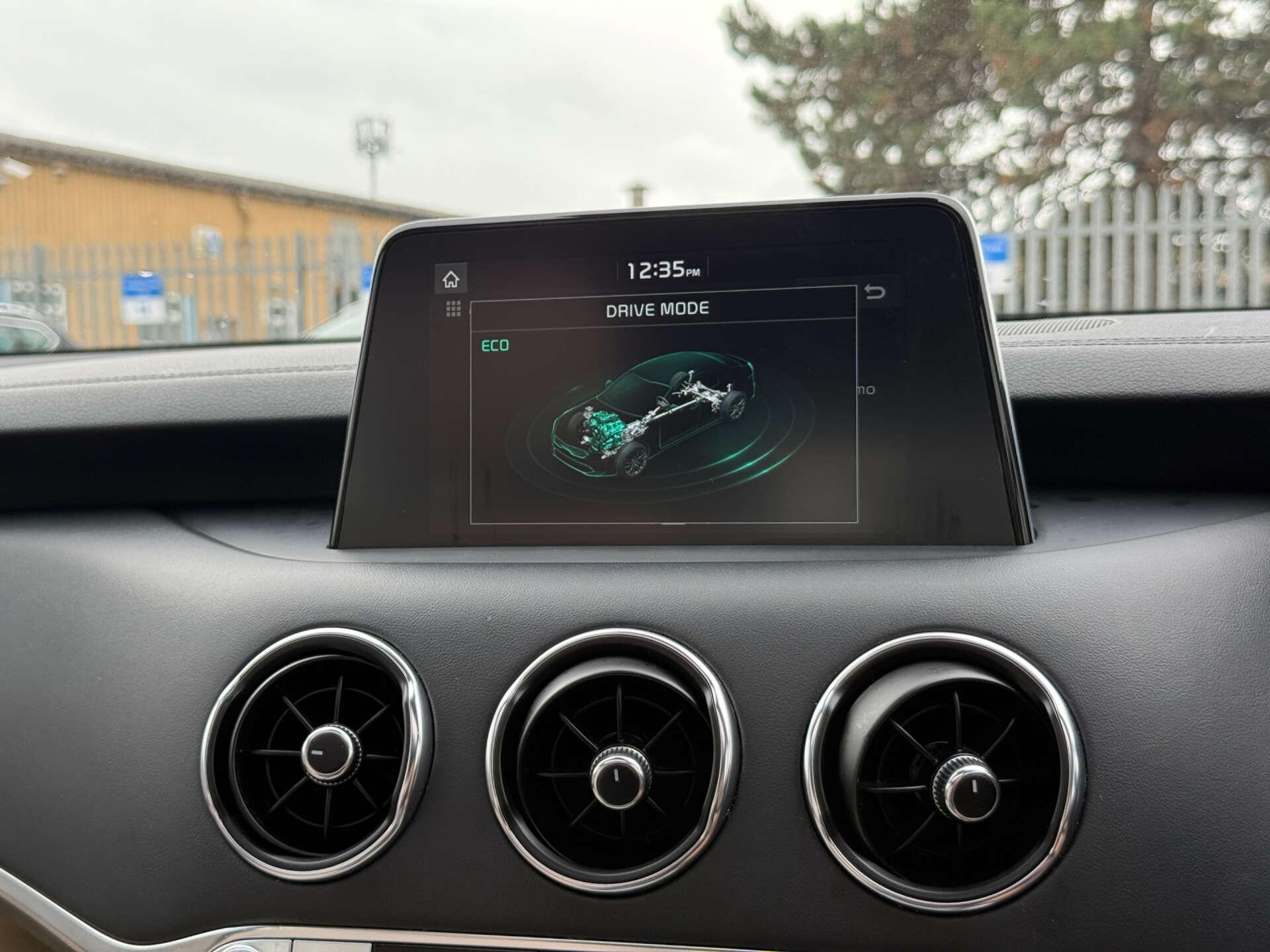 Kia Stinger view 76