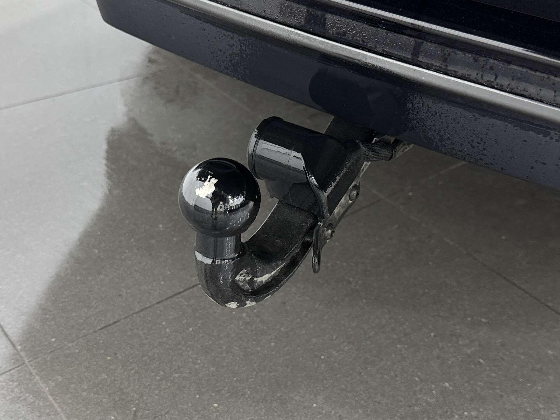 Land Rover Range Rover view 30