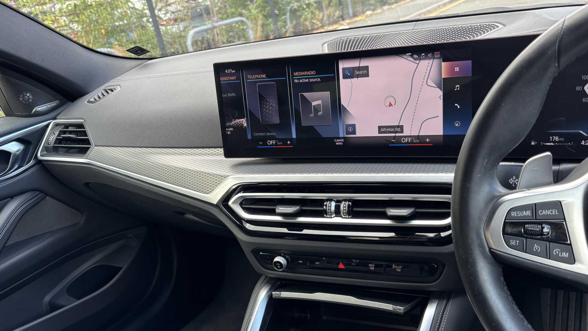 BMW 4 Series view 19
