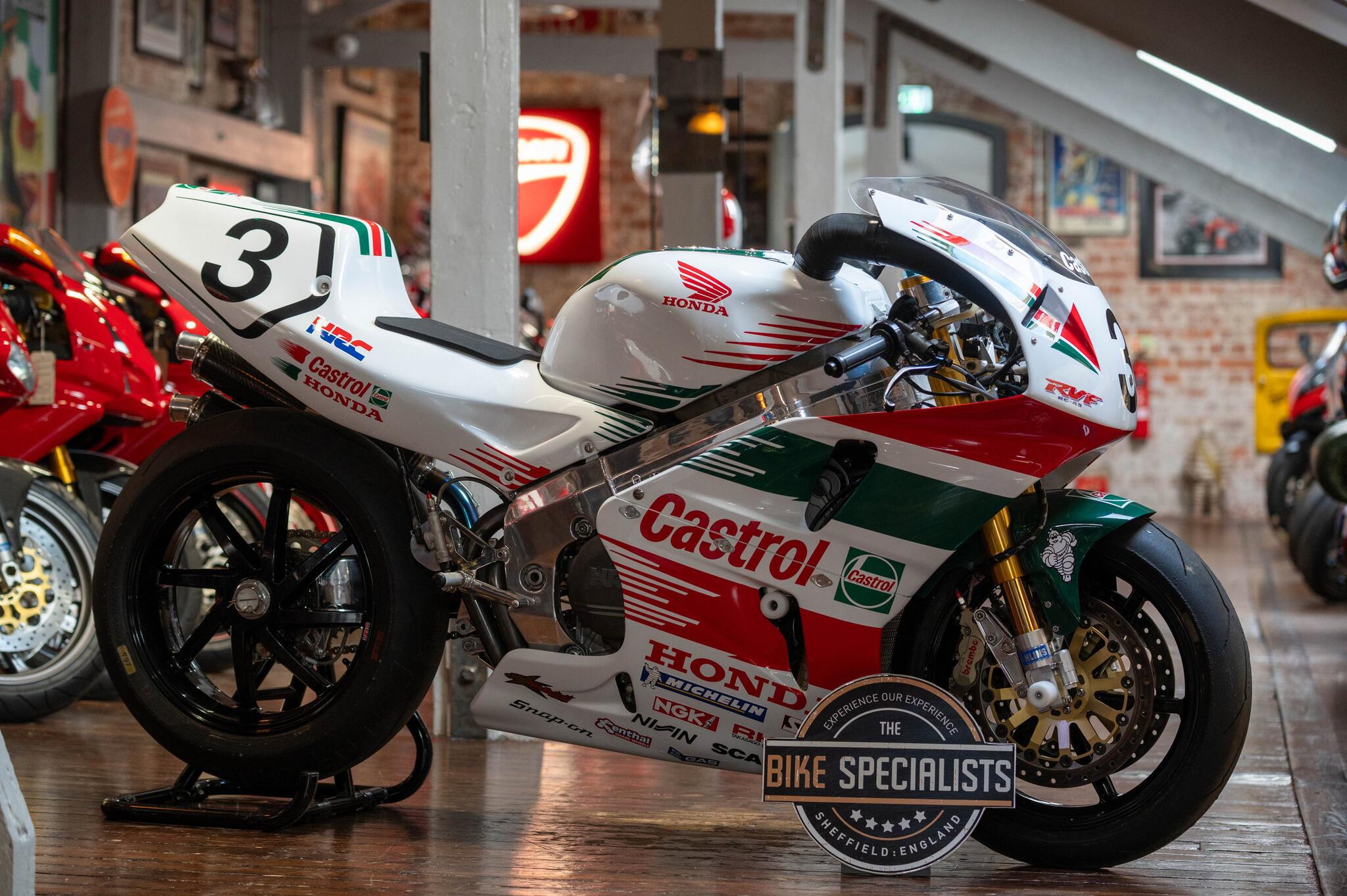 1996 (N reg) Honda RVF750 in White for sale