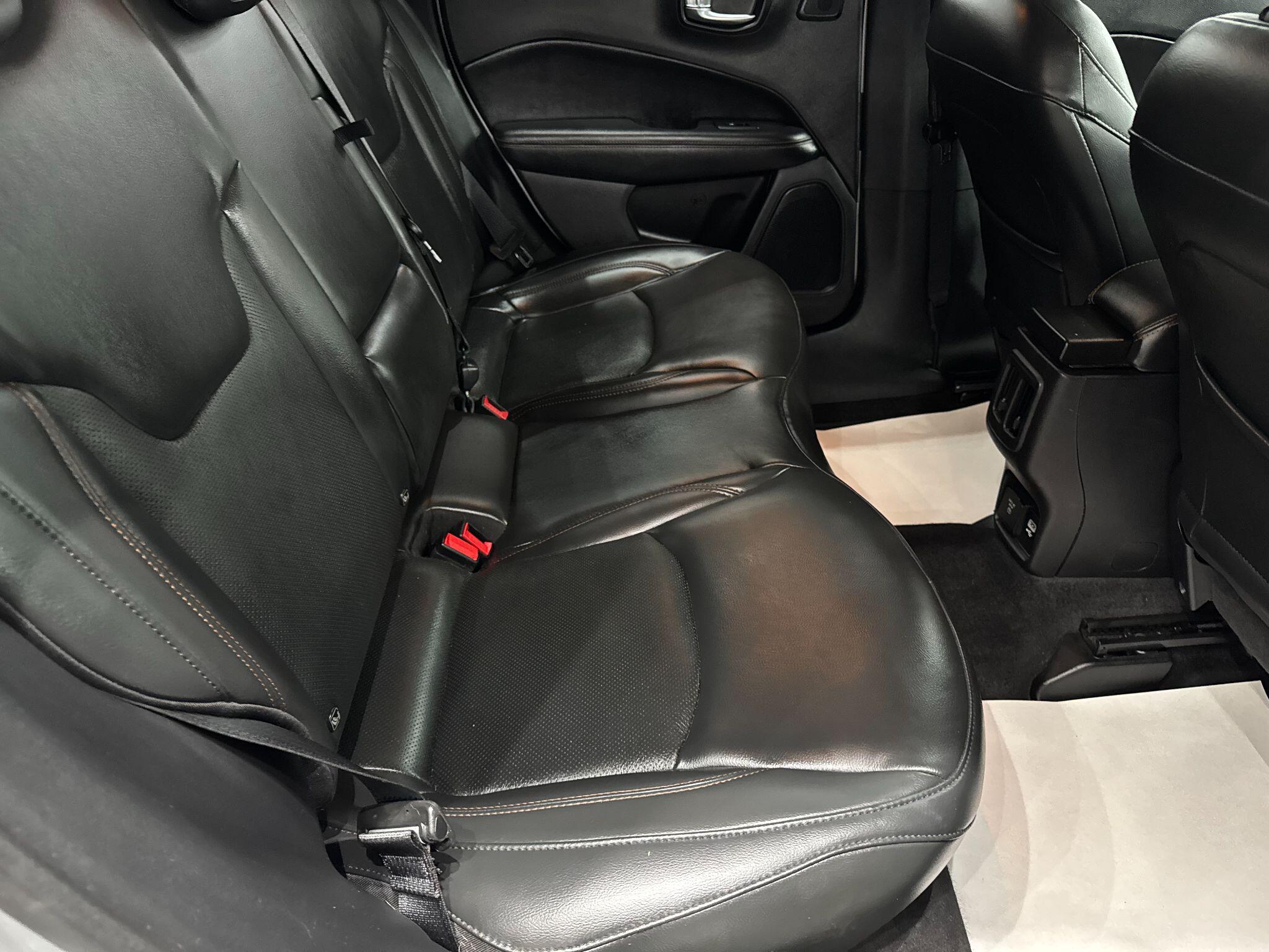 Jeep Compass view 59