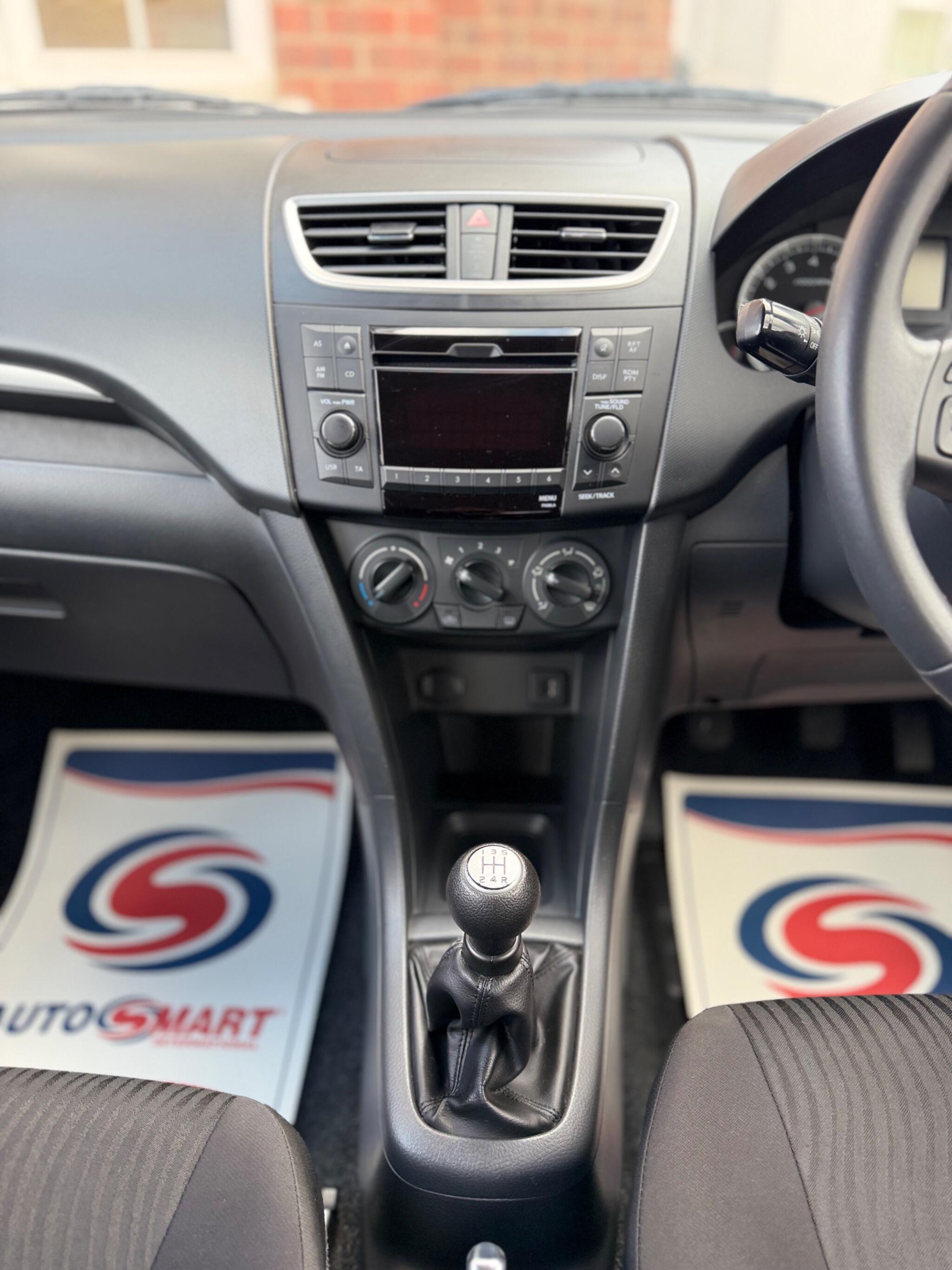 Suzuki Swift view 14
