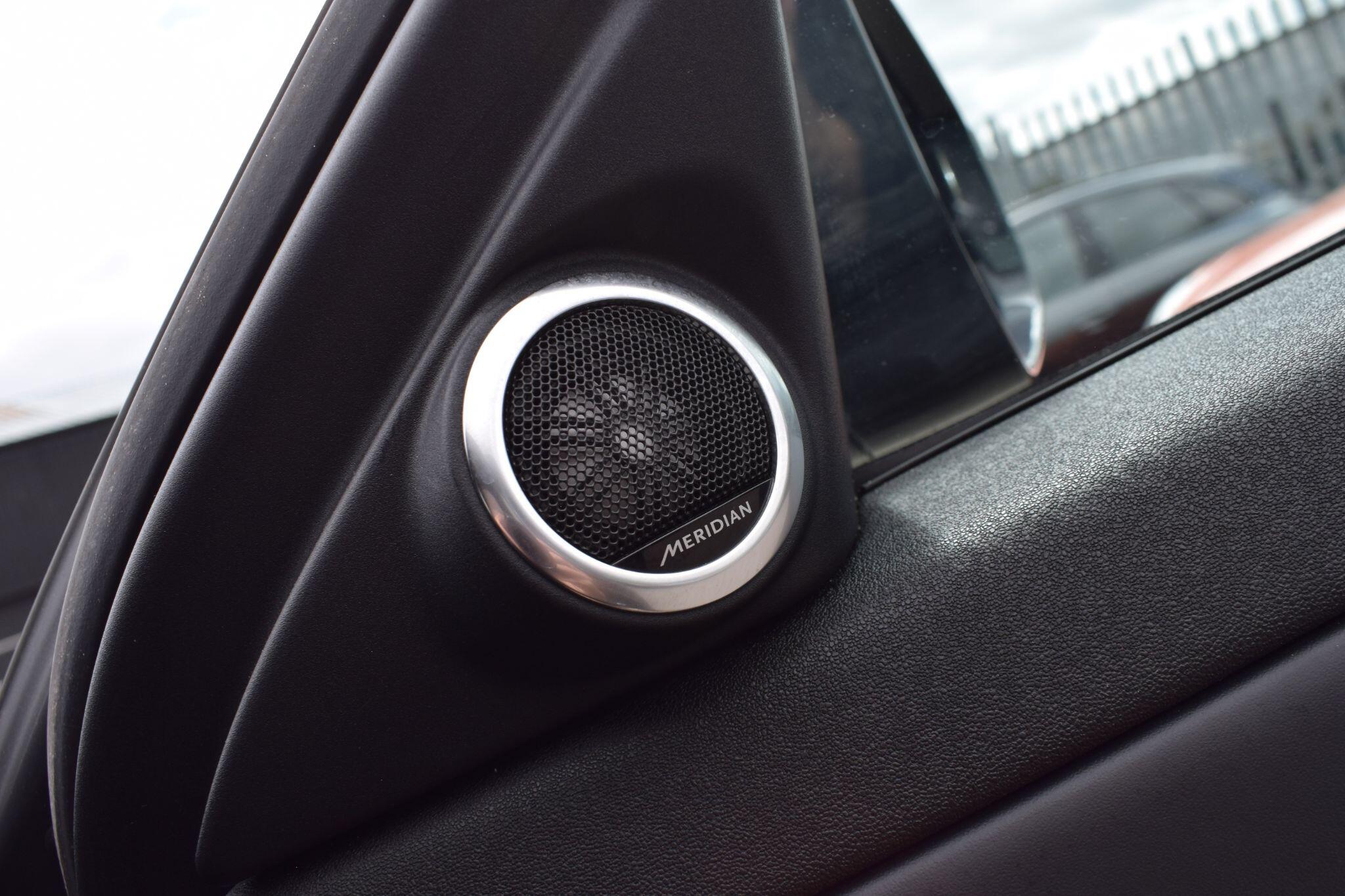 Land Rover Range Rover Evoque view 13