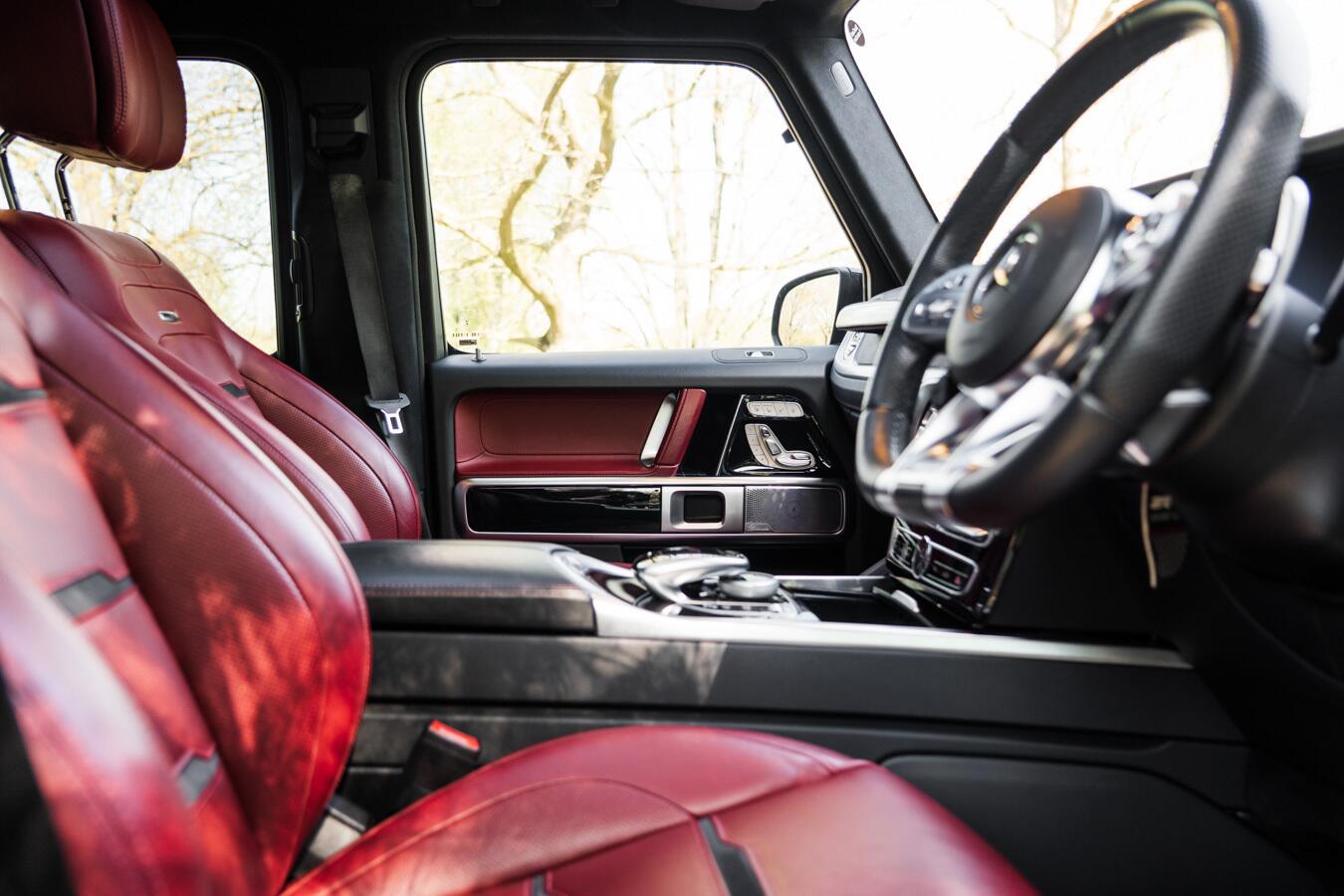 Mercedes-Benz G Class view 29