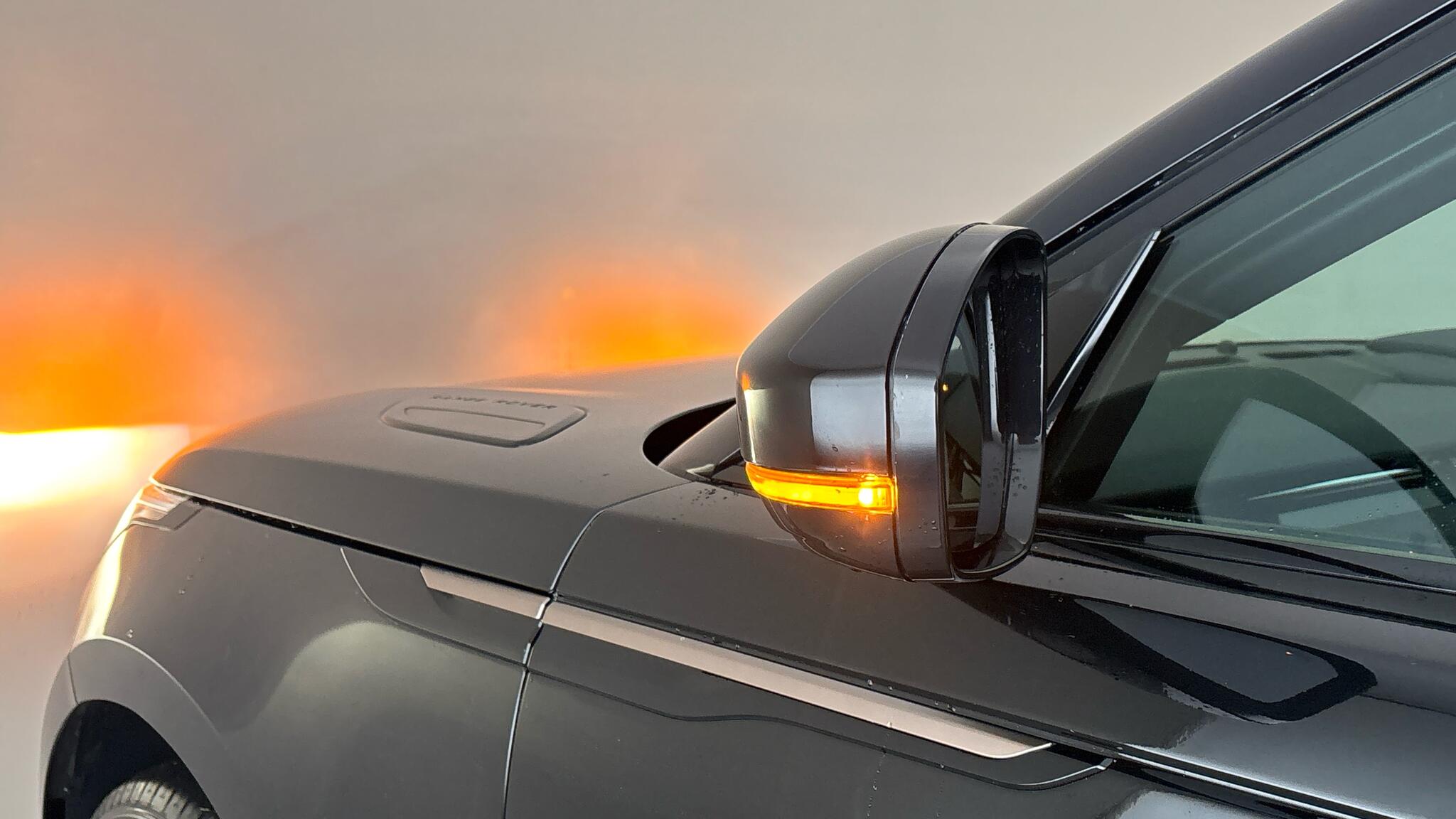 Land Rover Range Rover Velar view 23