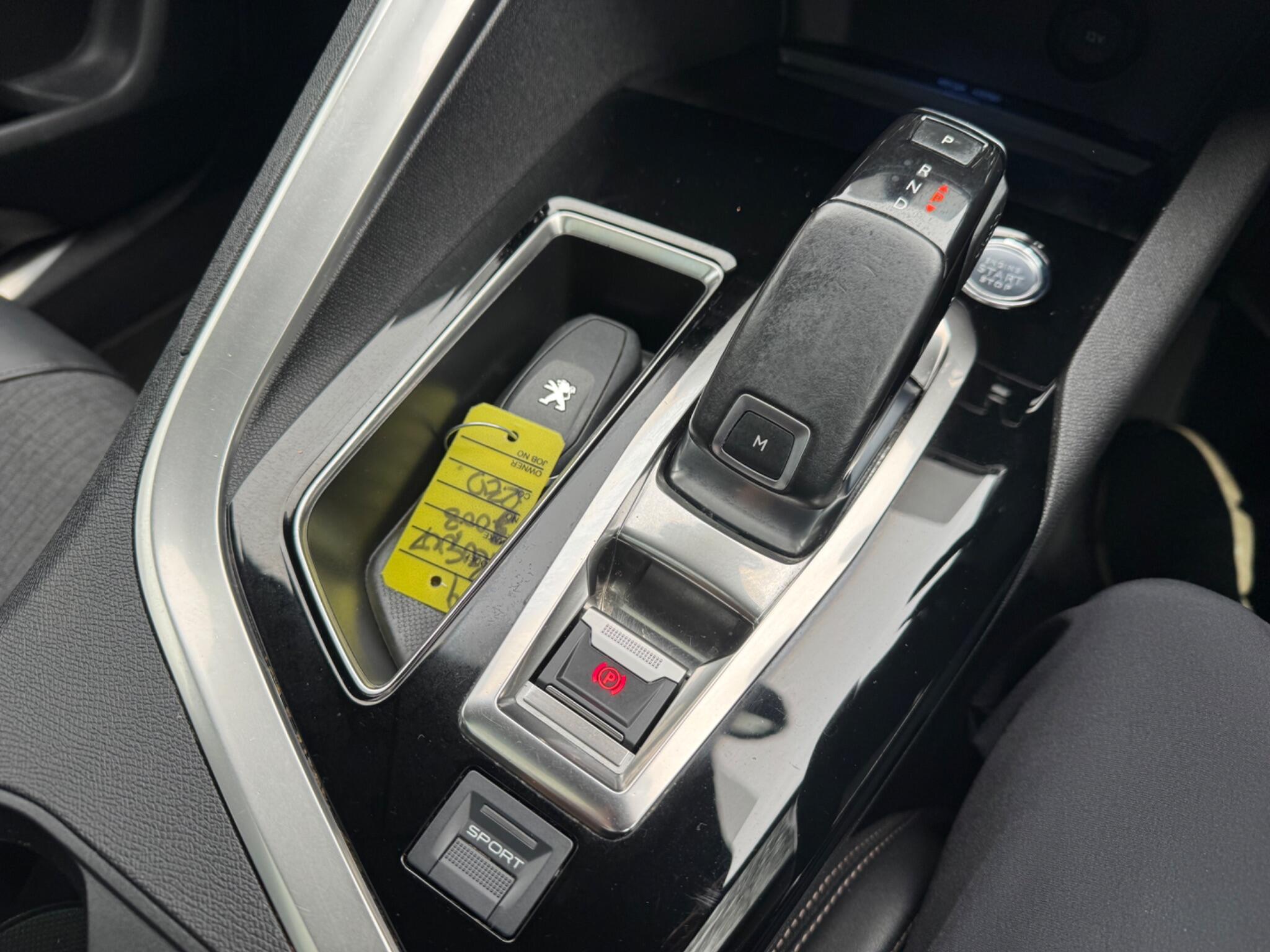 Peugeot 3008 view 25