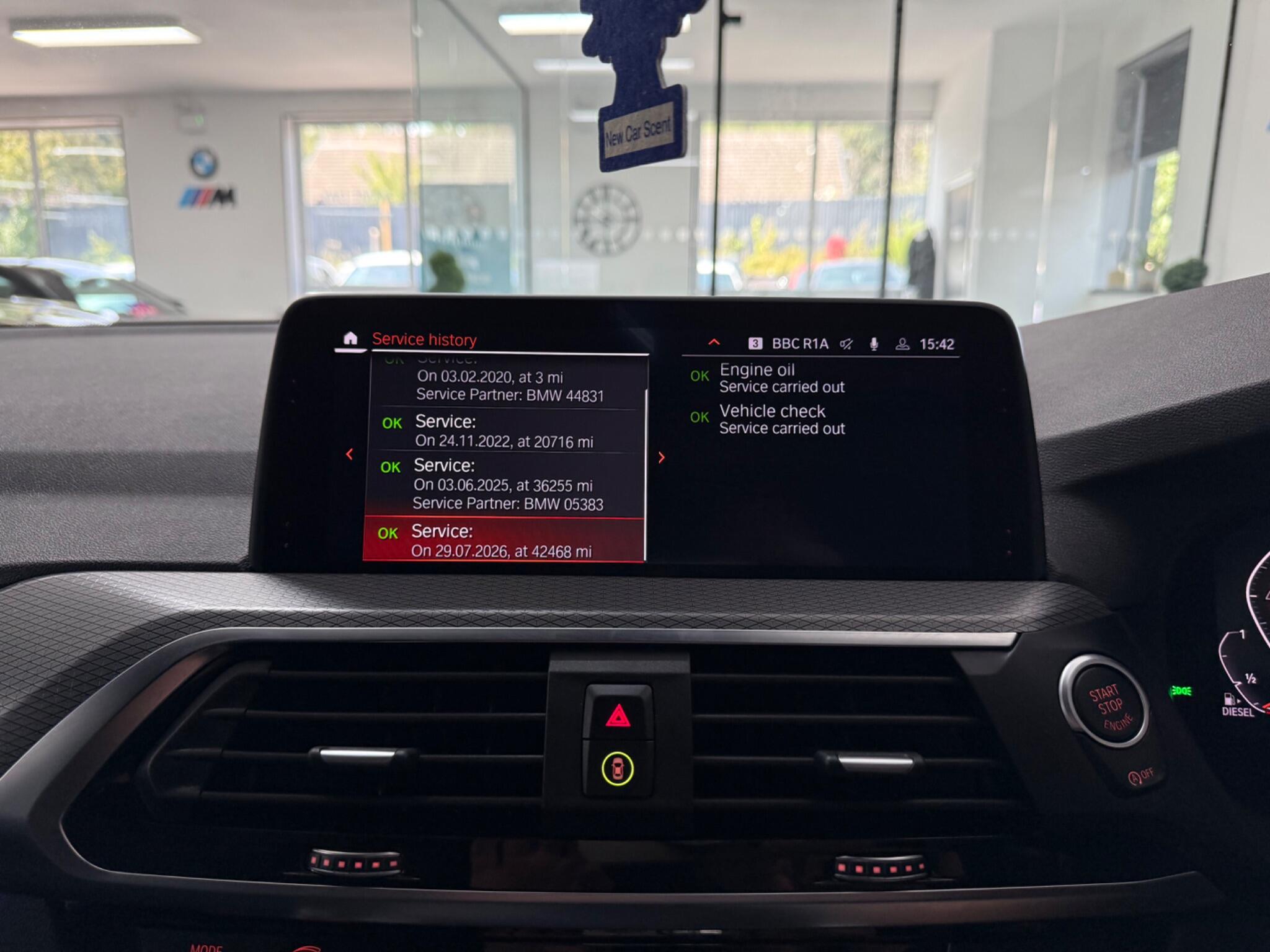 BMW X4 view 21