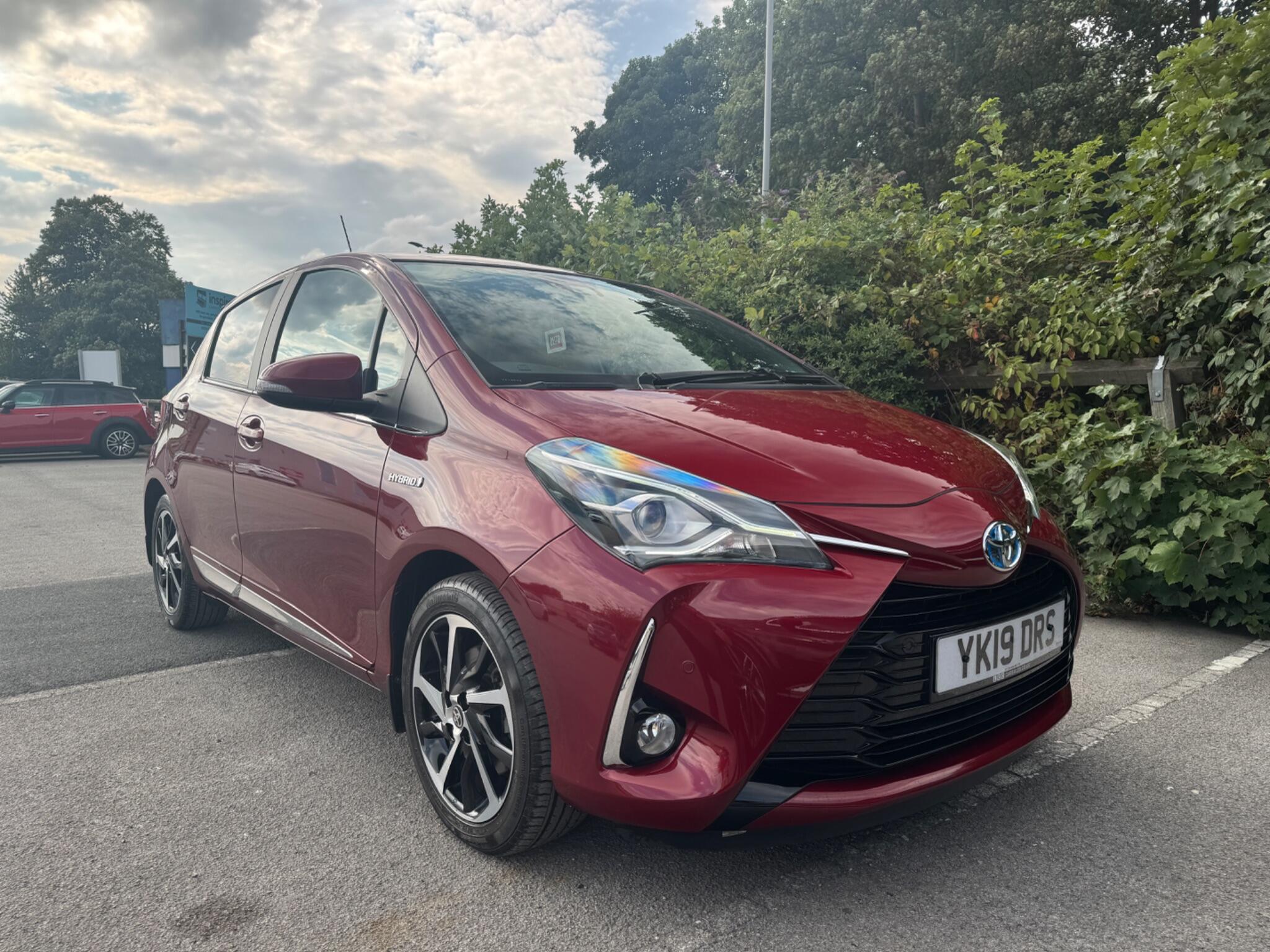 Toyota Yaris view 3