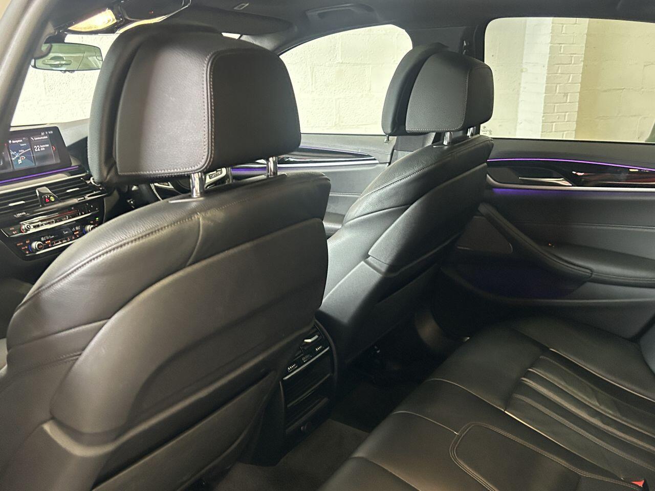 BMW 5 Series view 45