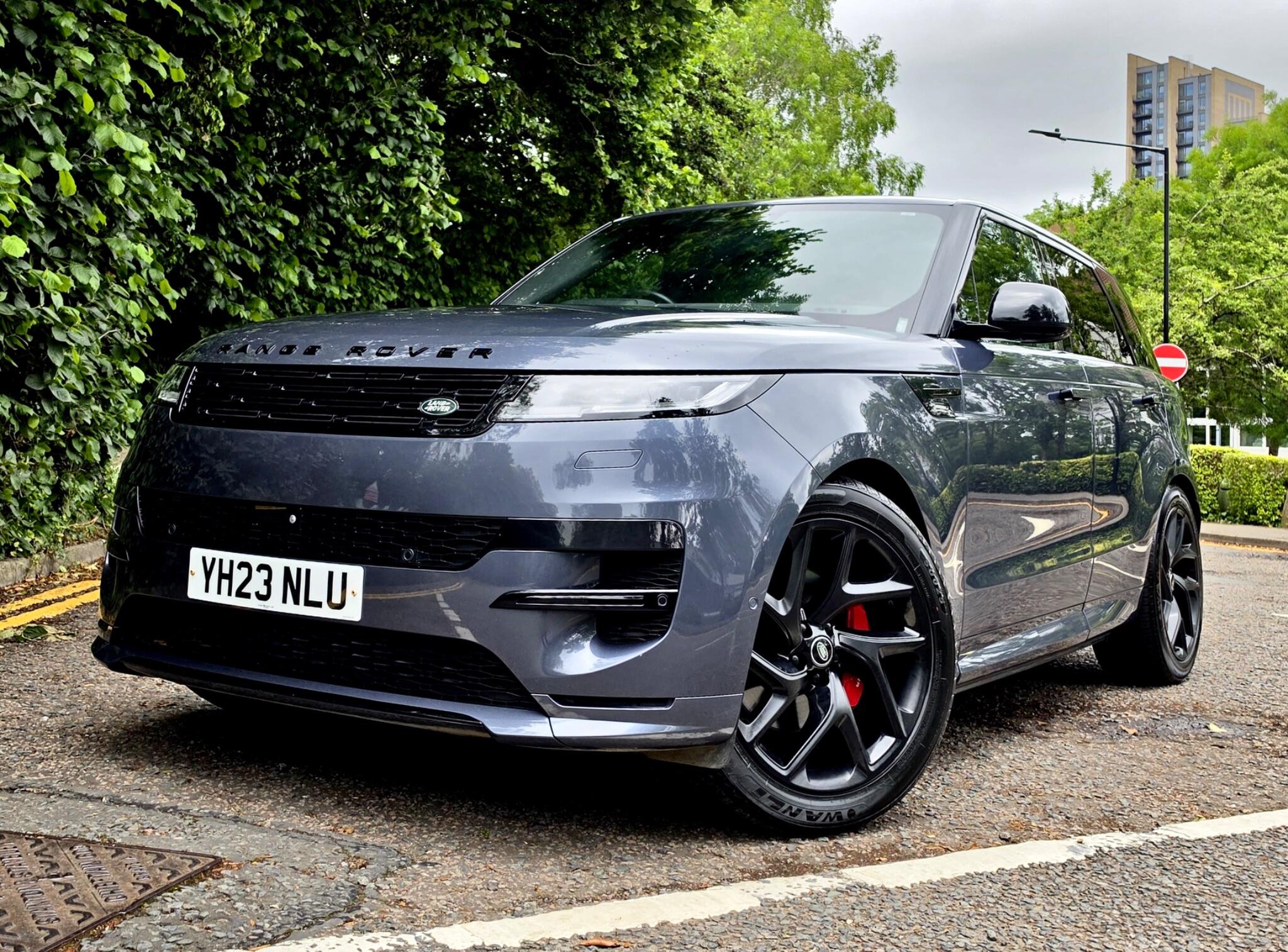 Land Rover Range Rover Sport view 13