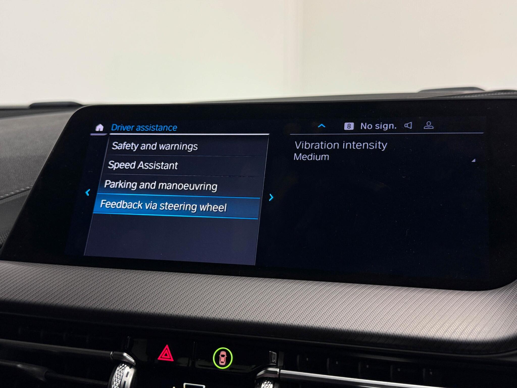 BMW 2 Series view 48
