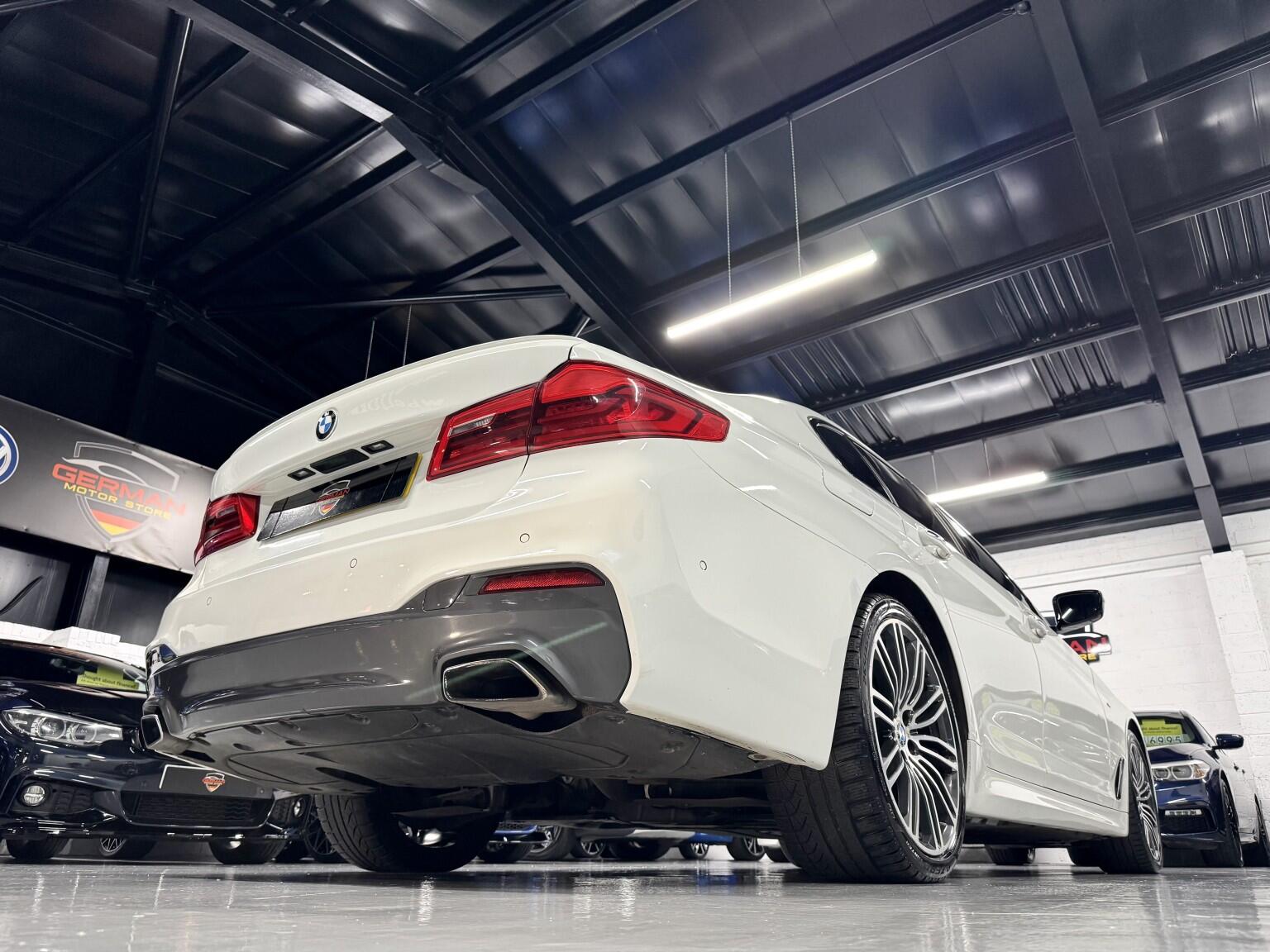 BMW 5 Series view 6
