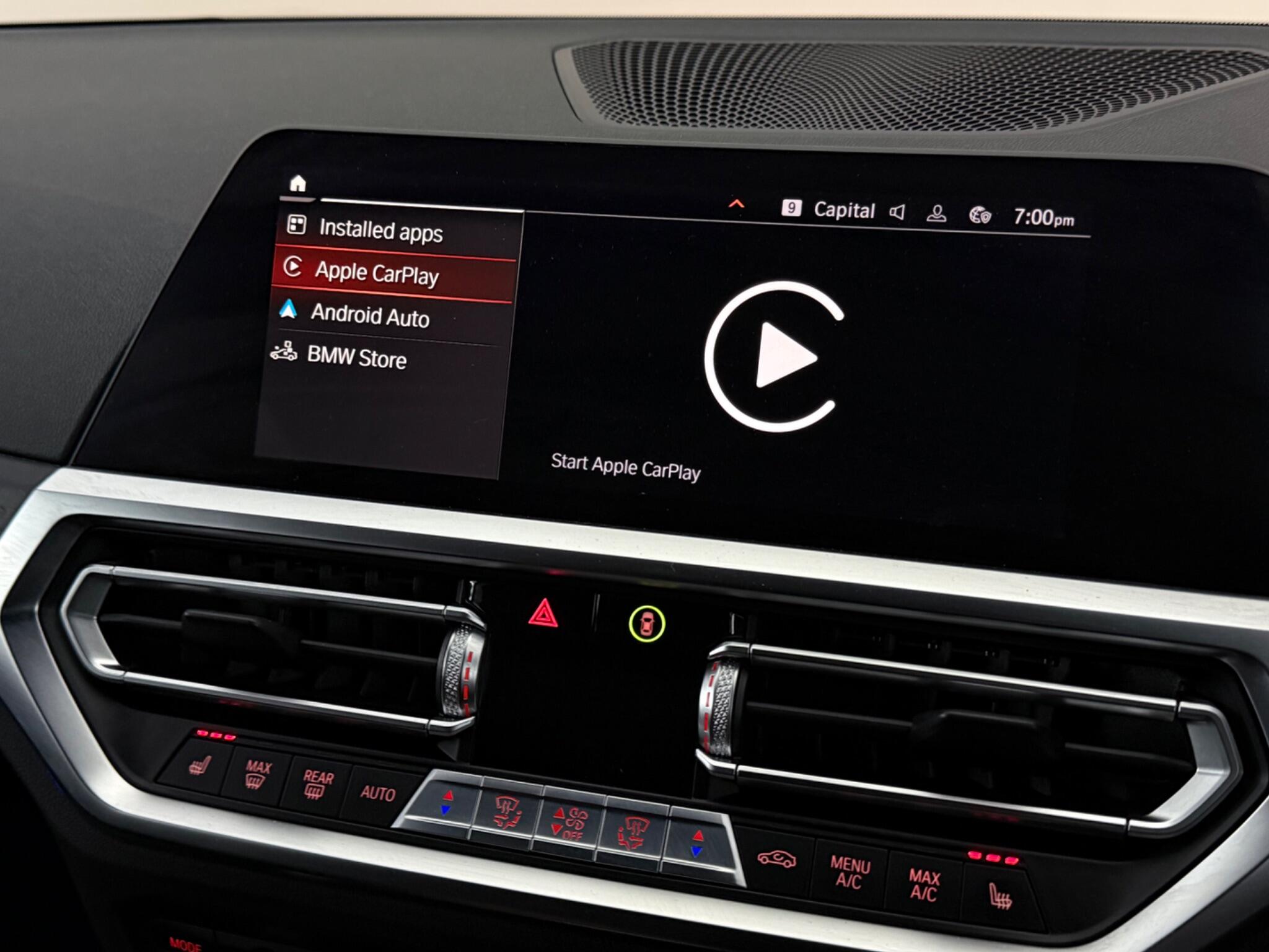 BMW 3 Series view 22