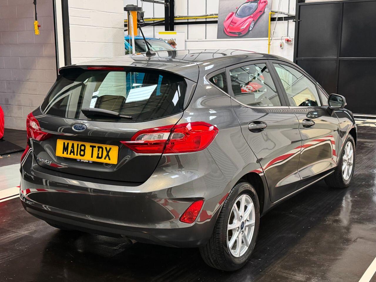 Ford Fiesta view 5