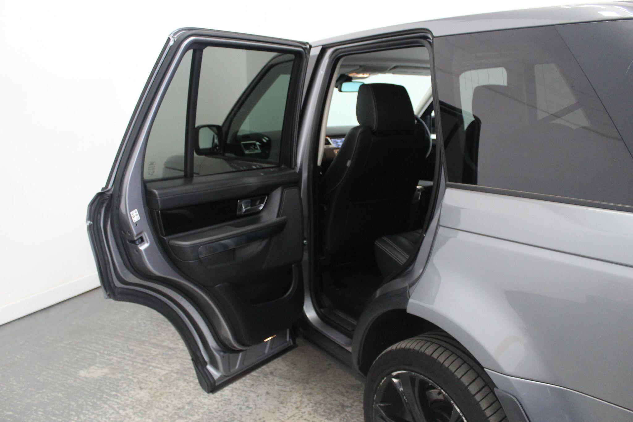 Land Rover Range Rover Sport view 29