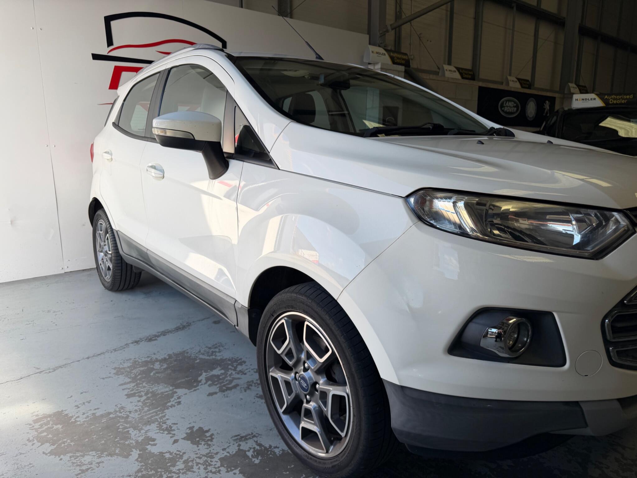 Ford Ecosport view 87