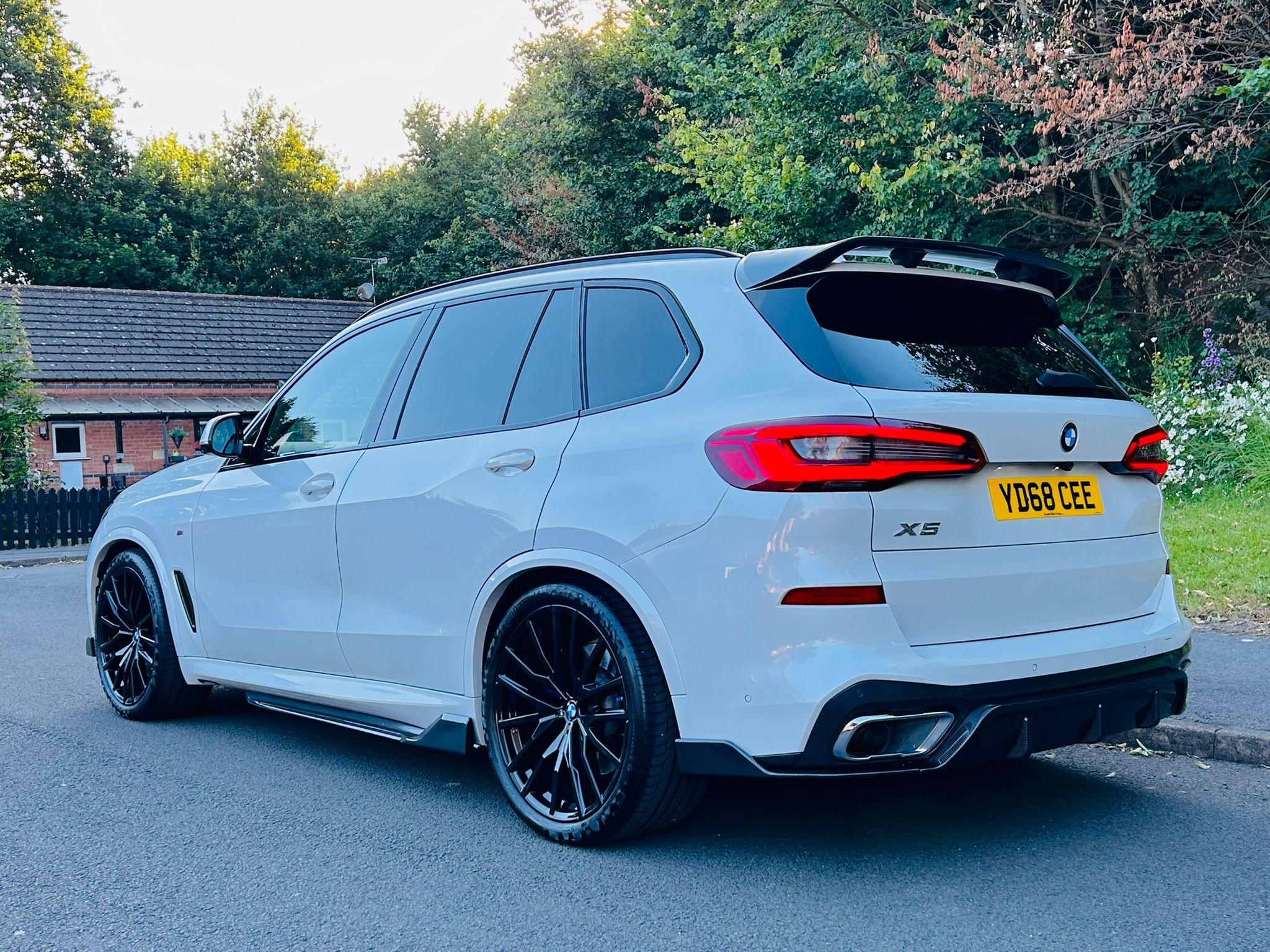 BMW X5 view 7