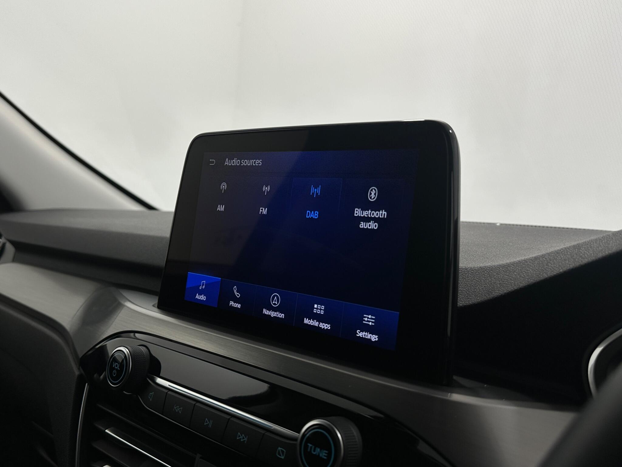 Ford Kuga view 25
