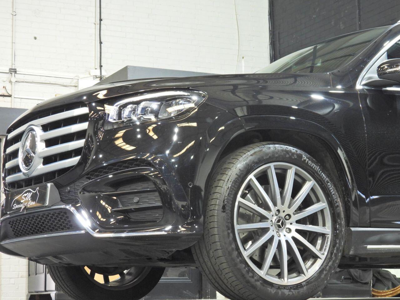 Mercedes-Benz GLS view 31