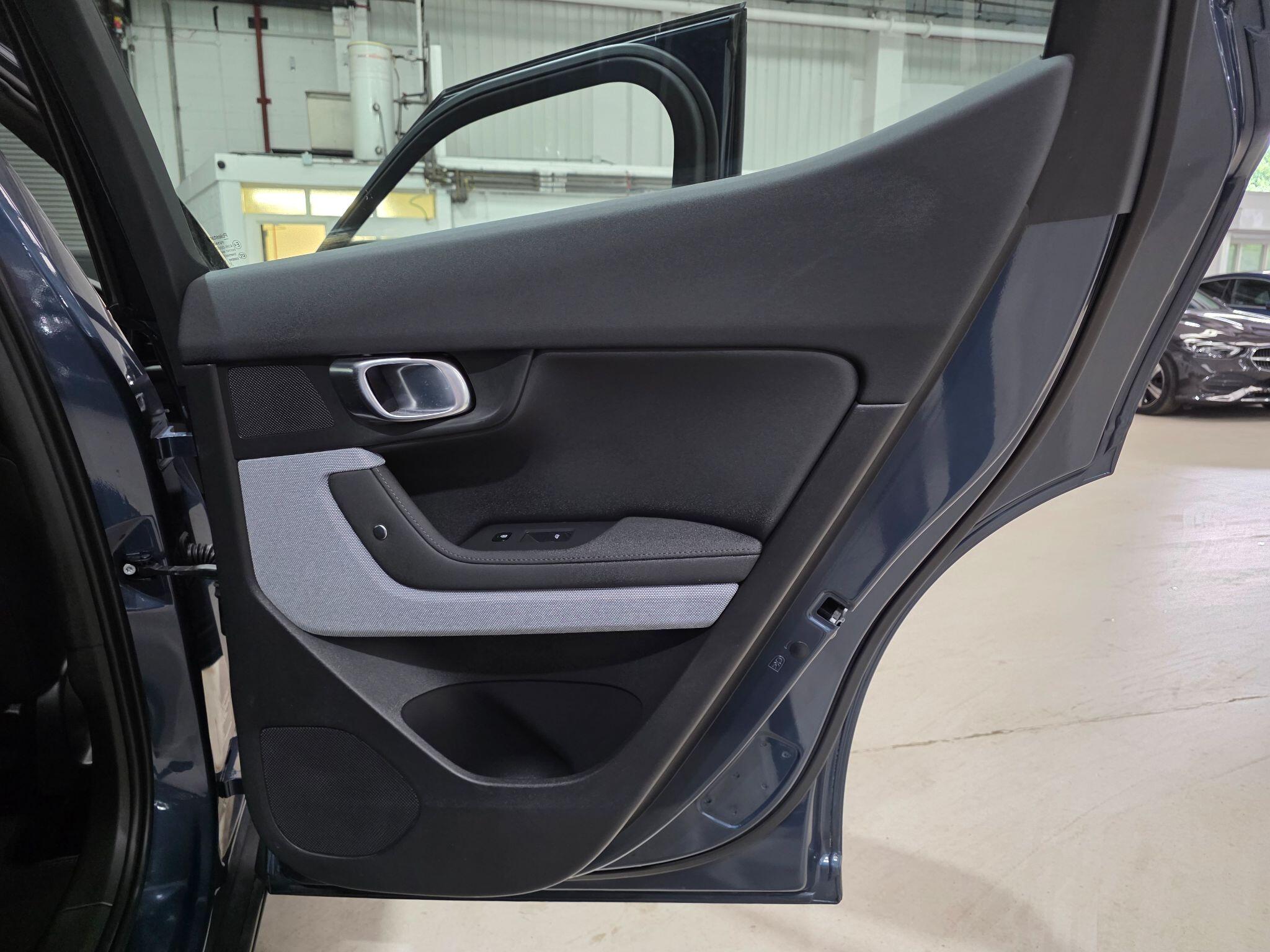 Polestar 78KWH Long view 24