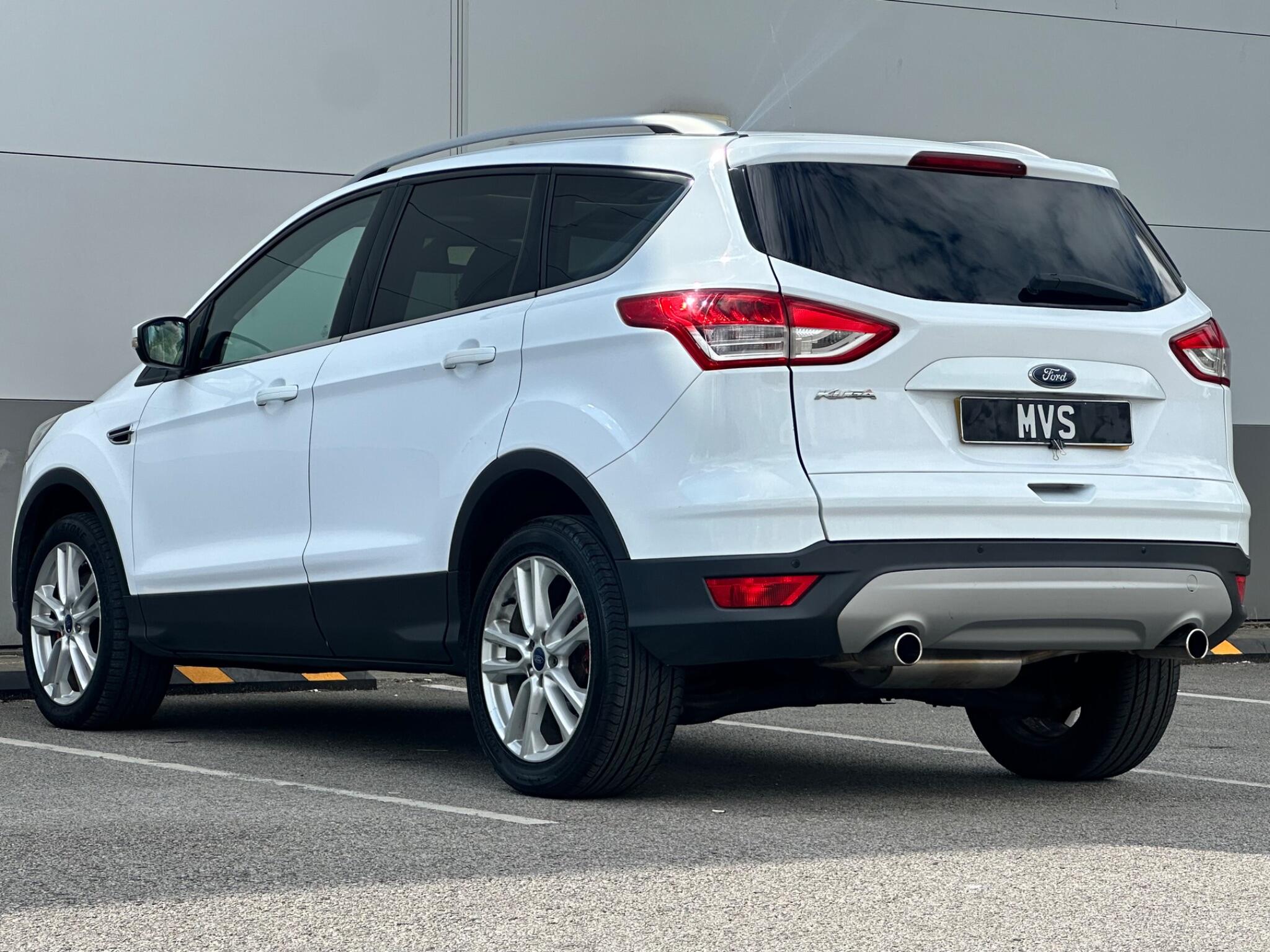 Ford Kuga view 5